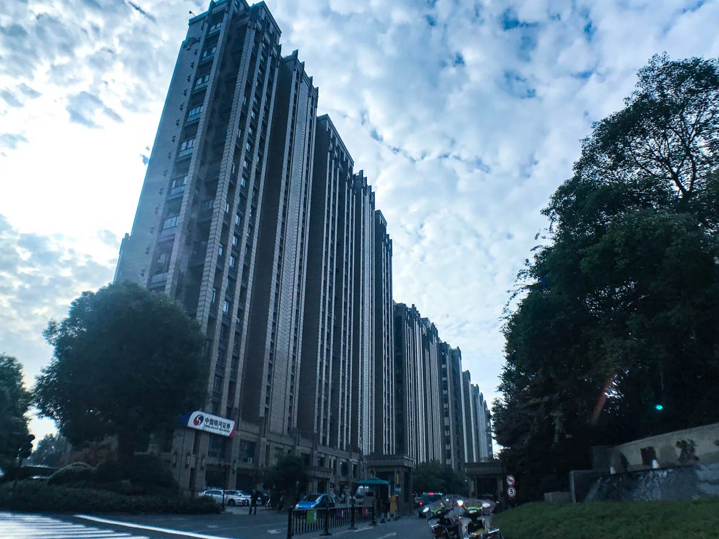 Lucky Peninsula - Photo 4