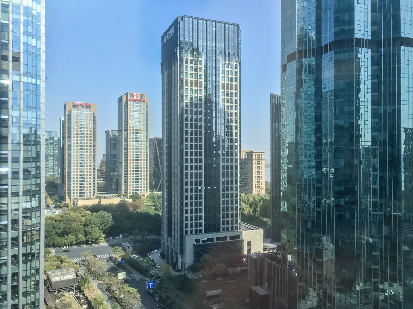 Shi Bao International - Photo 21