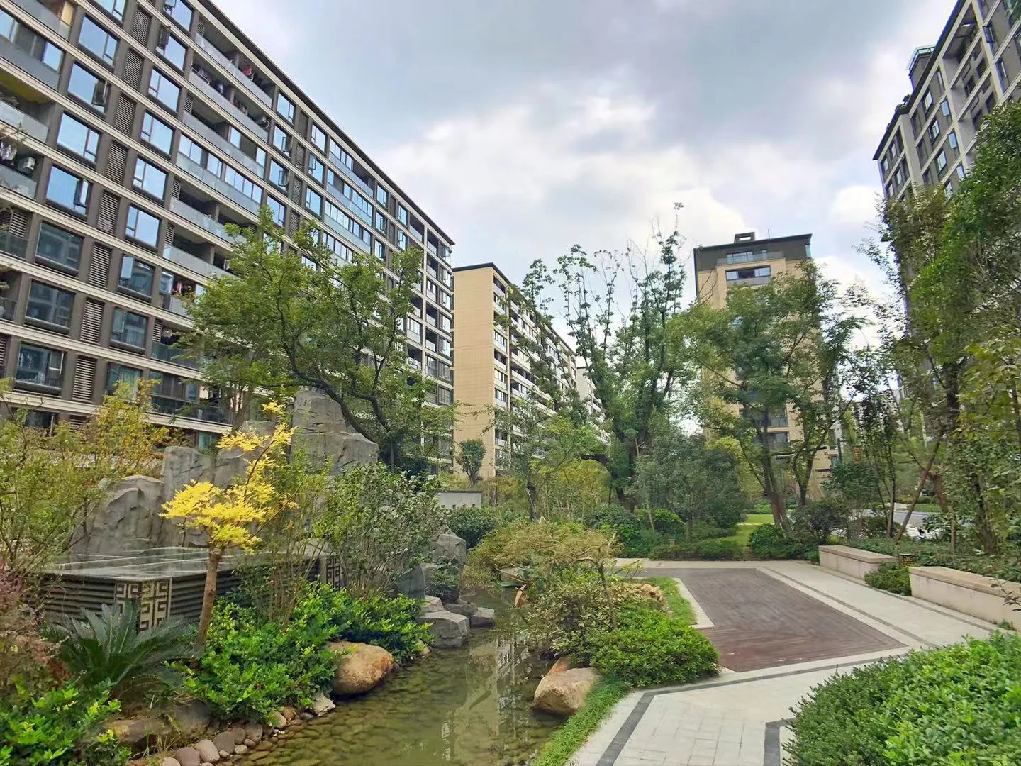 Unnamed Mansion - Photo 10