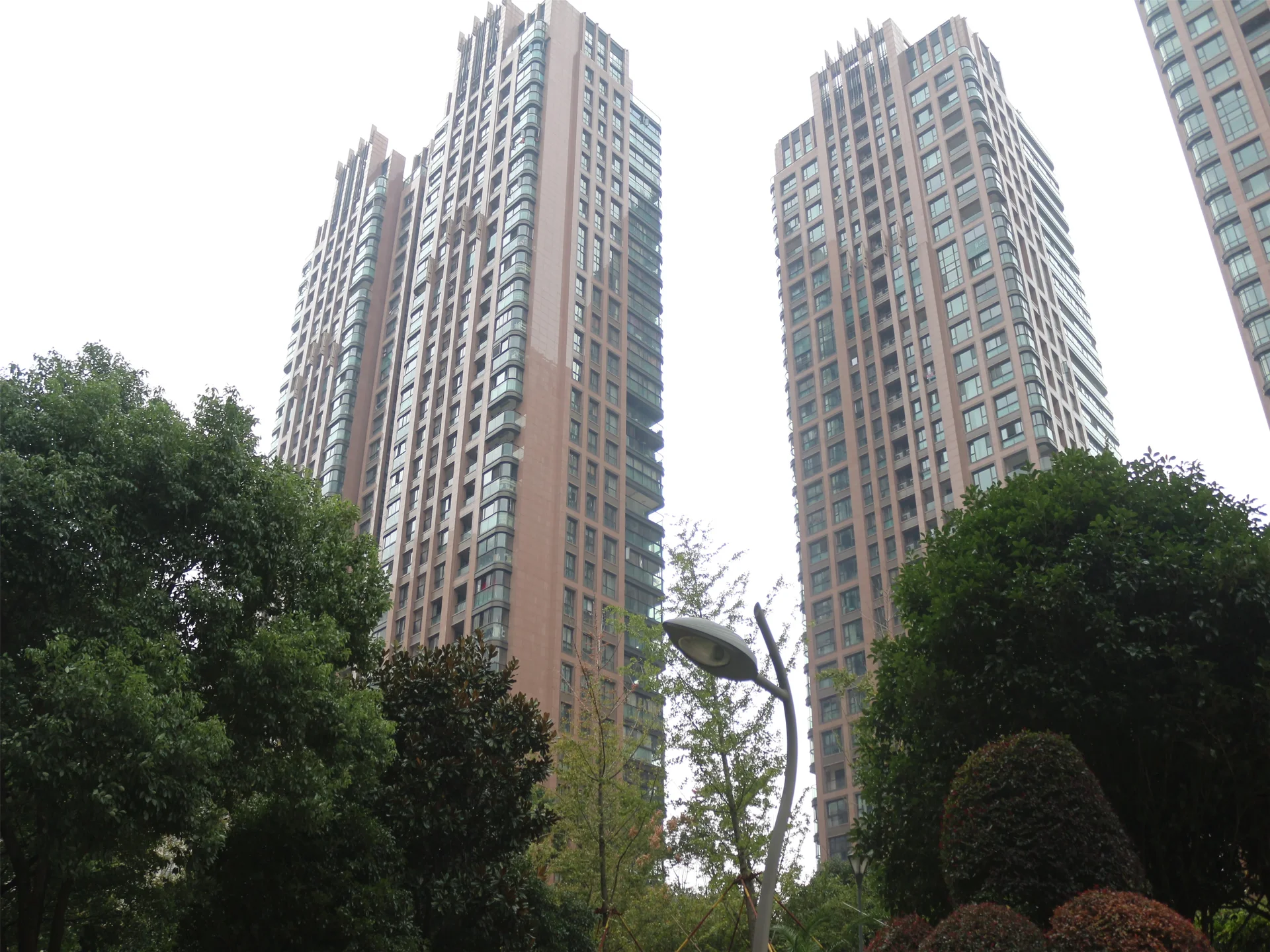 Rainbow Luxury - Photo 8