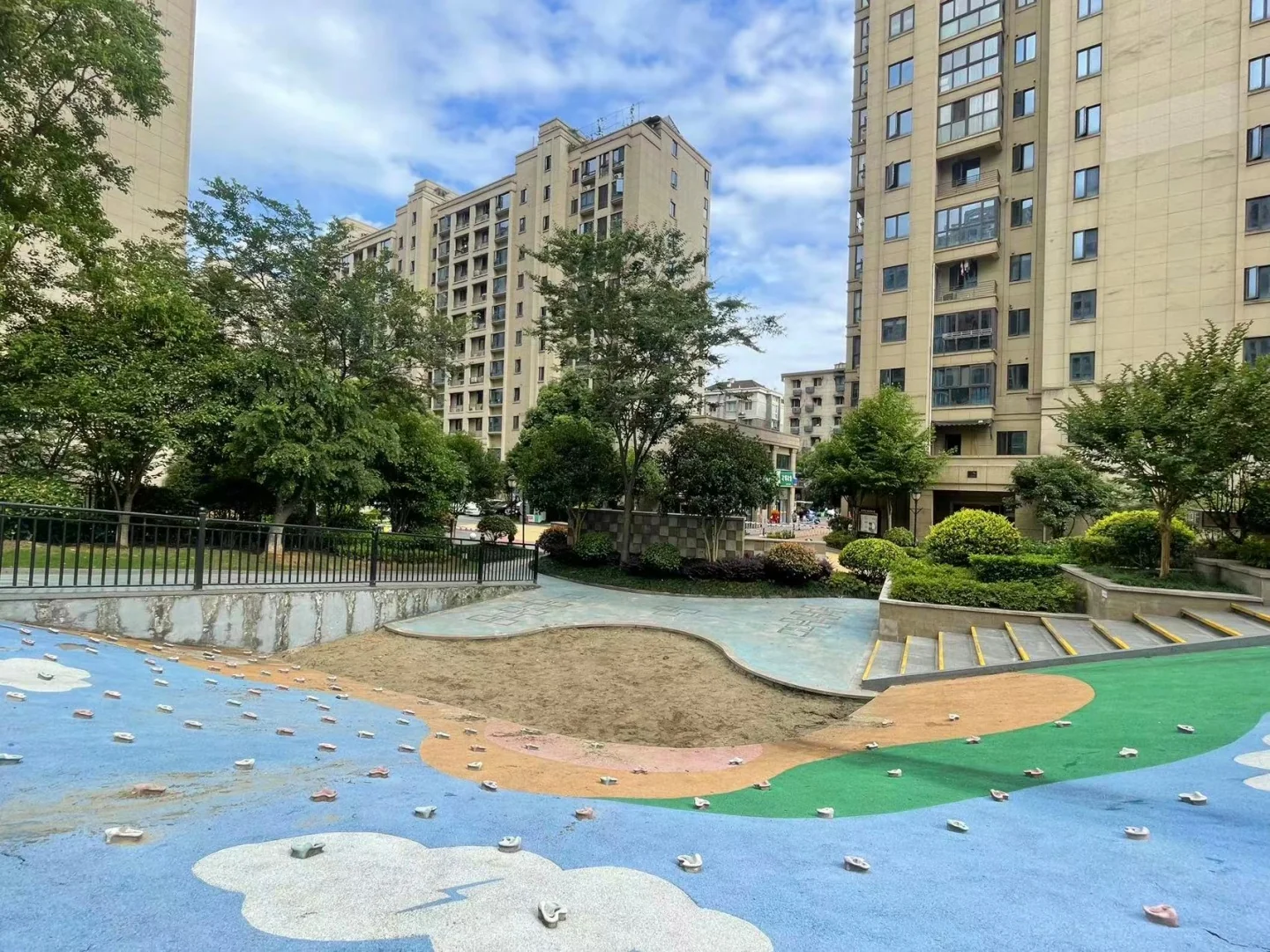 Future Mansion - Photo 22