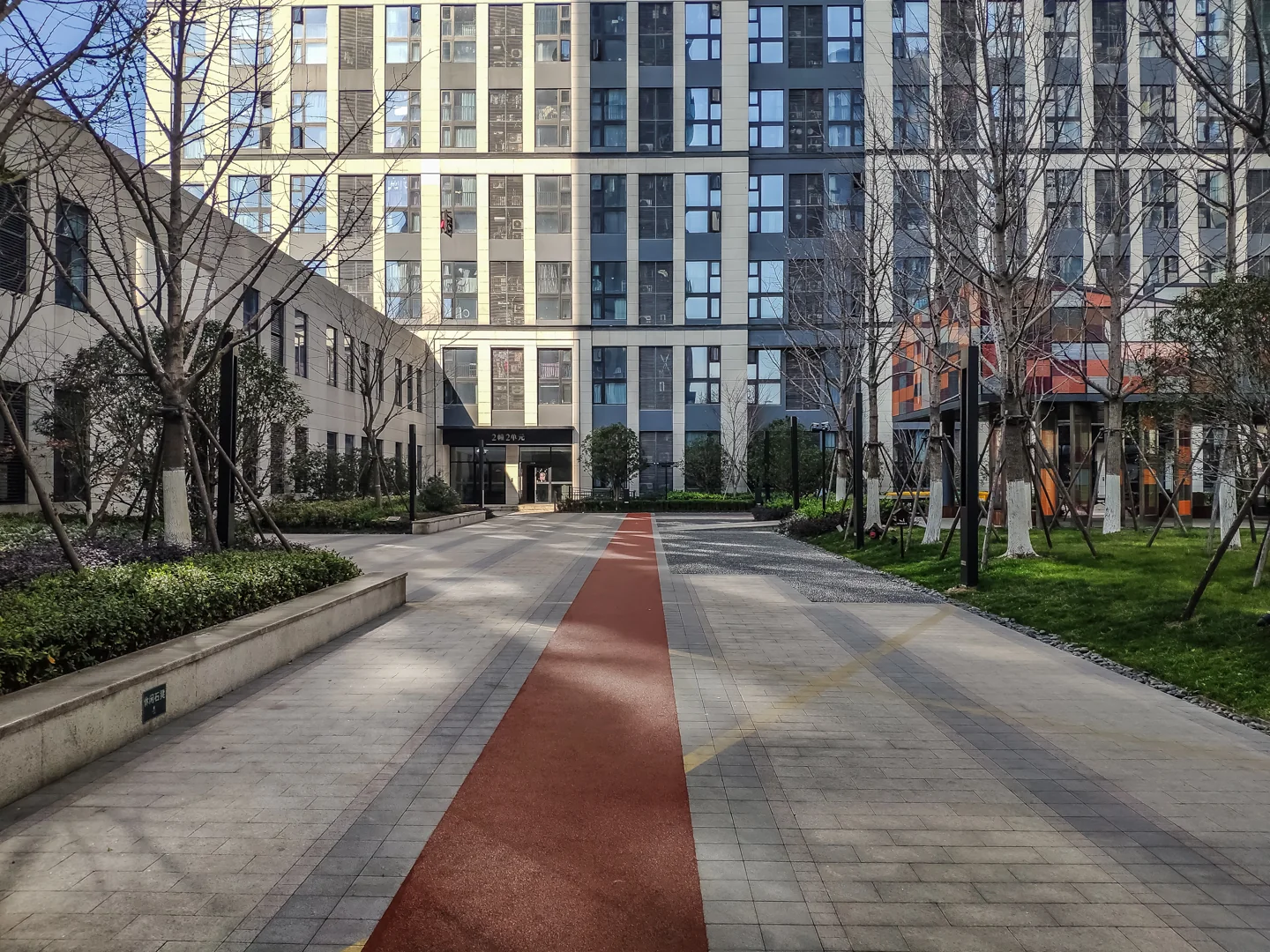 Spruce Manor - Photo 14