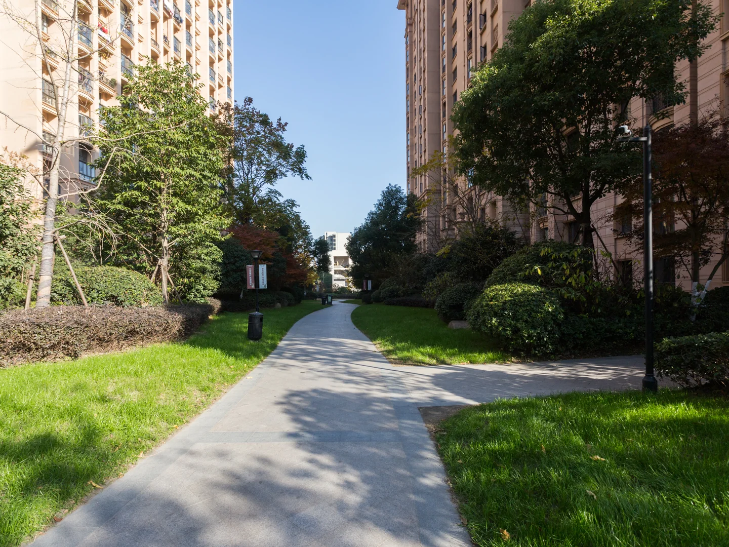 Radiant Clear Villa - Photo 21