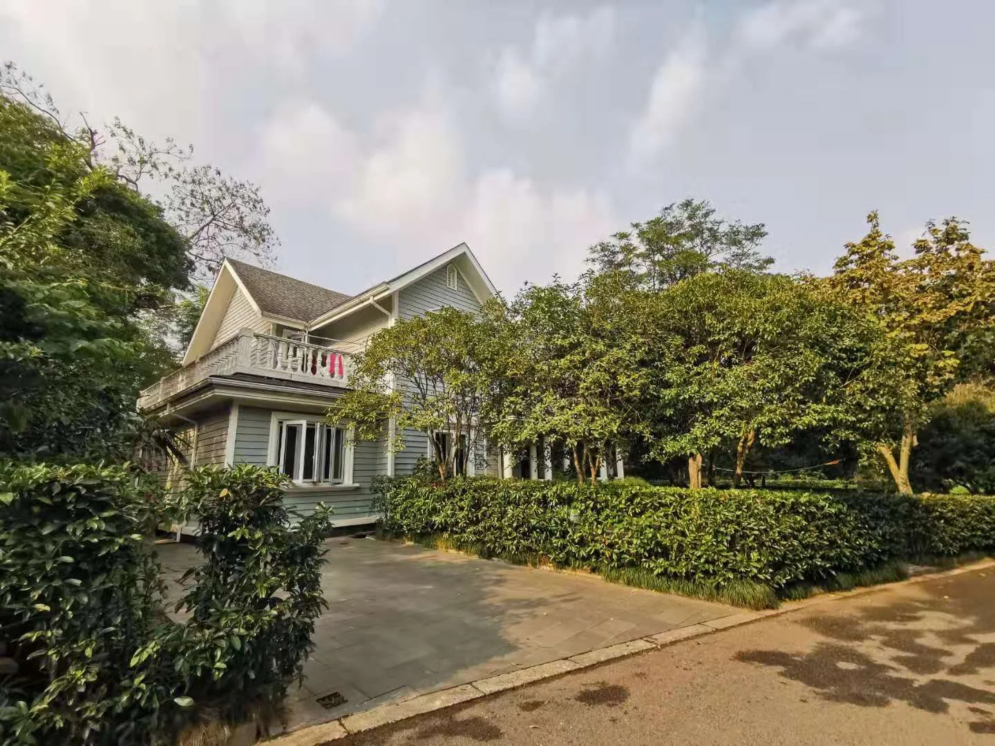 Jiuxi Rose Garden  - Photo 8