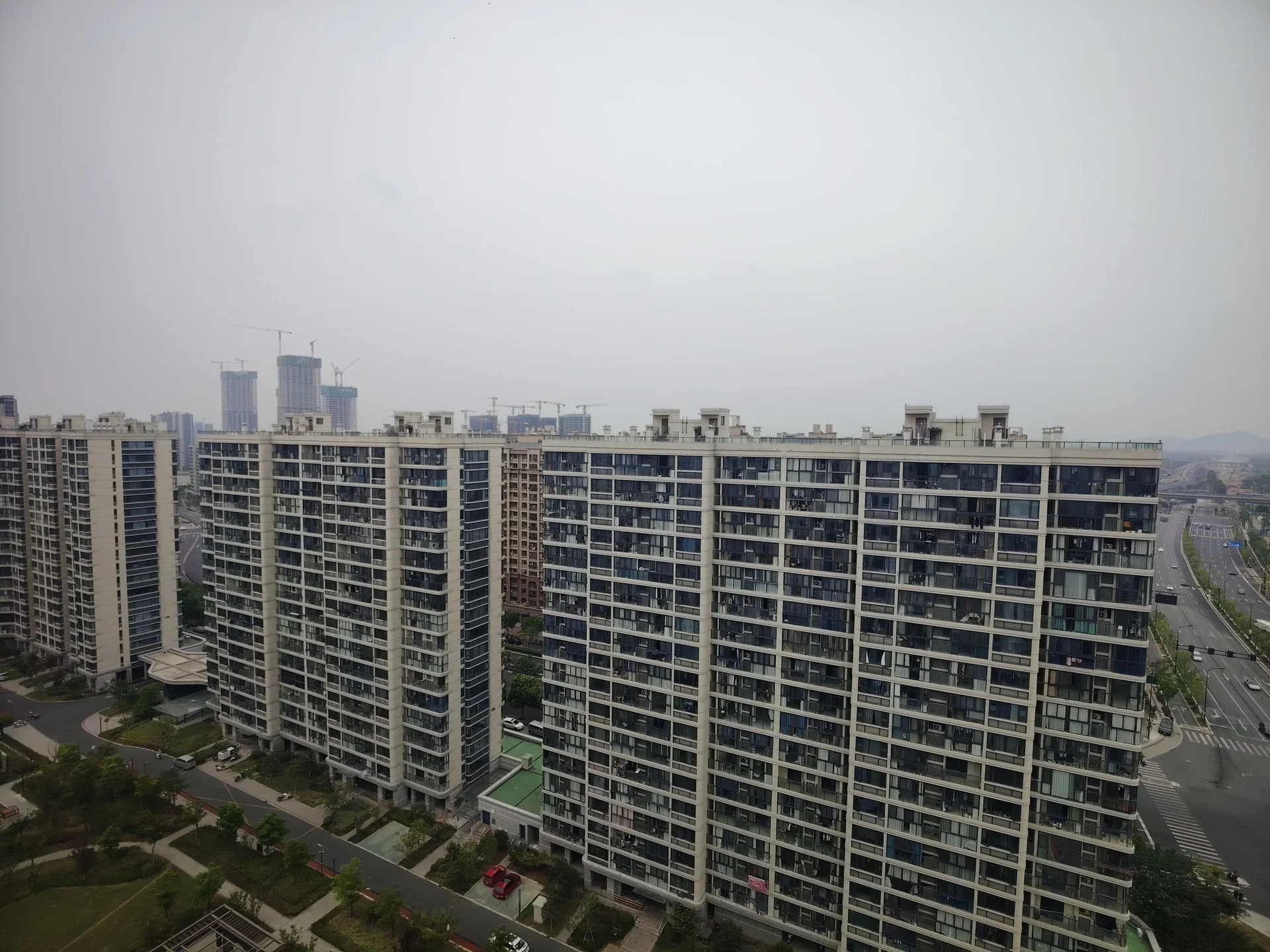 Lumina Cloud - Photo 1