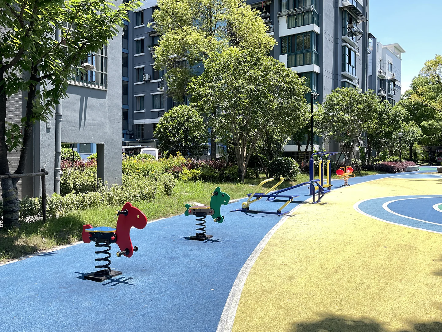 YC South Garden - Photo 20