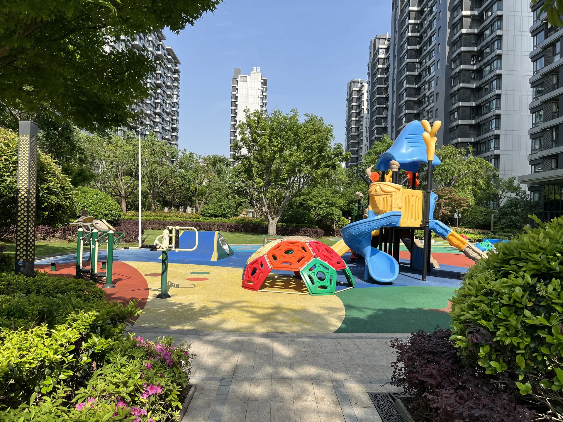 Country Garden - Photo 4