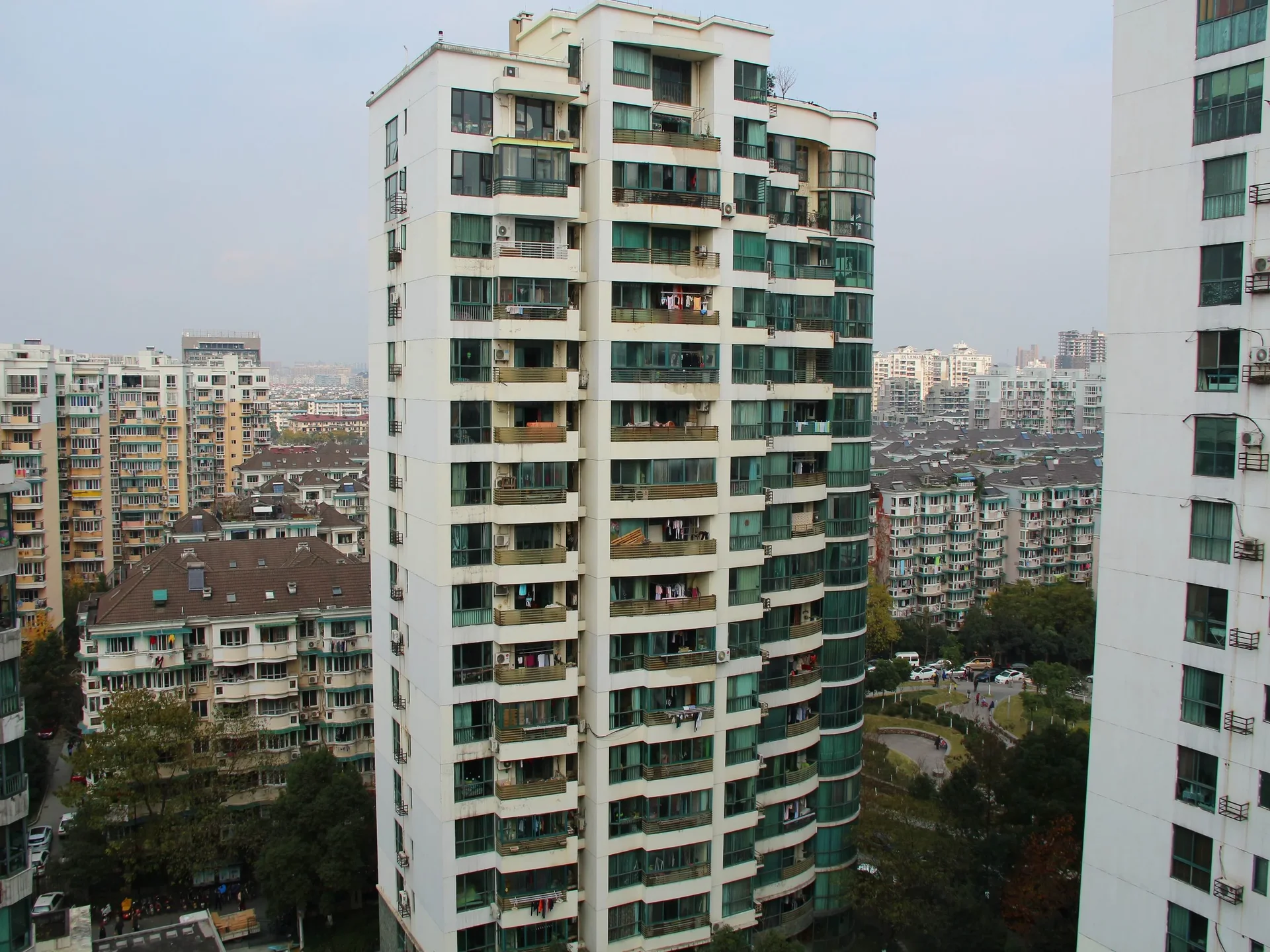 City Inner Peace - Photo 5