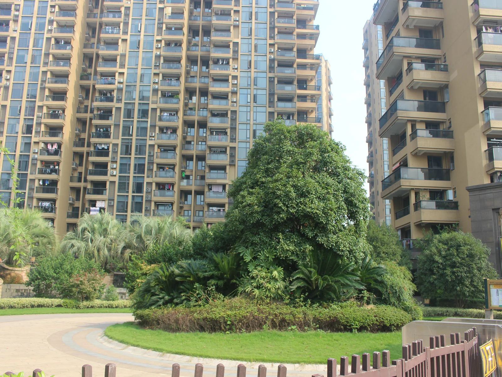 Wanjia Floral City - Photo 11