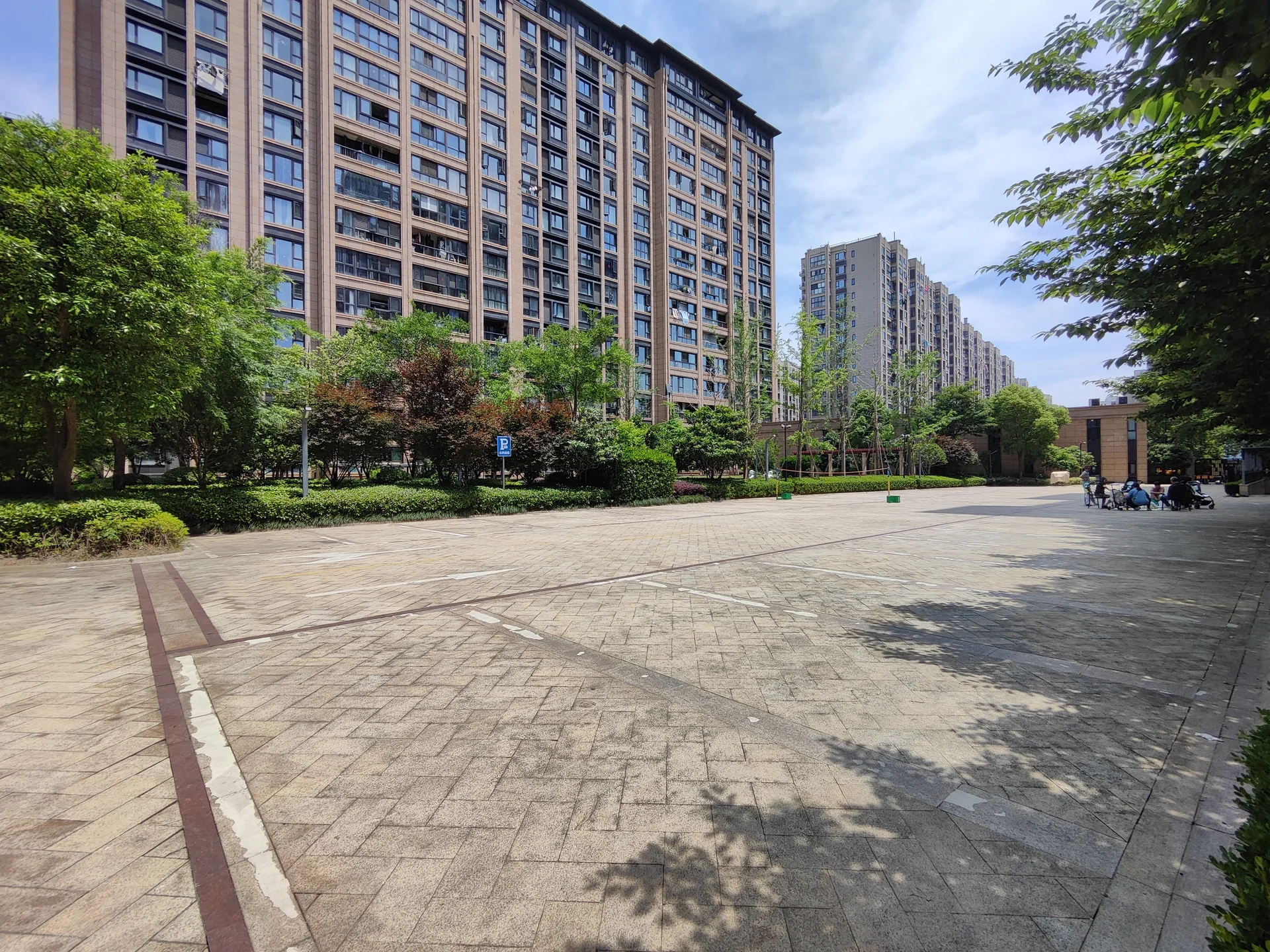 Golden Times - Photo 2