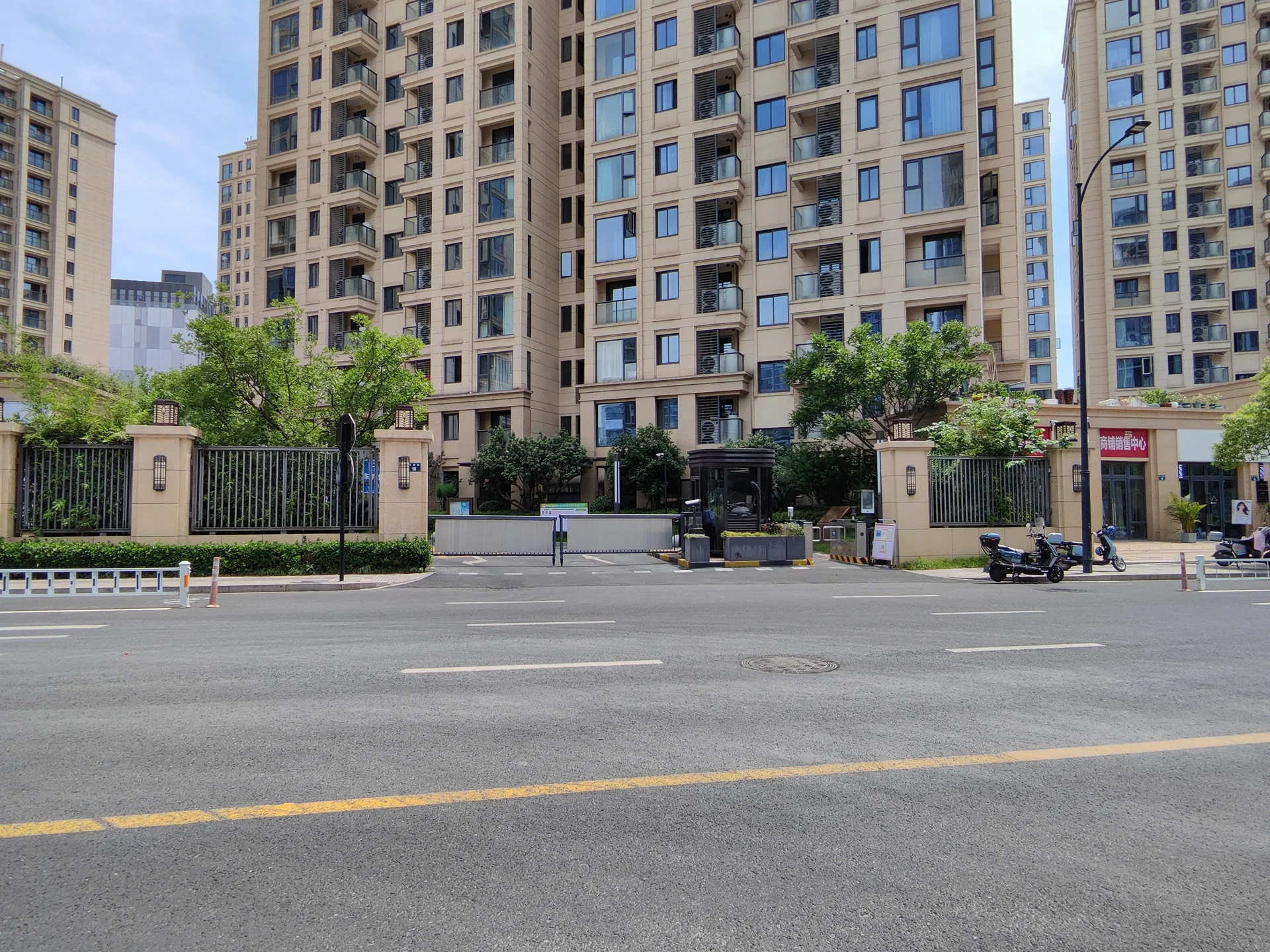 Cinda Donglai Mansion - Photo 15