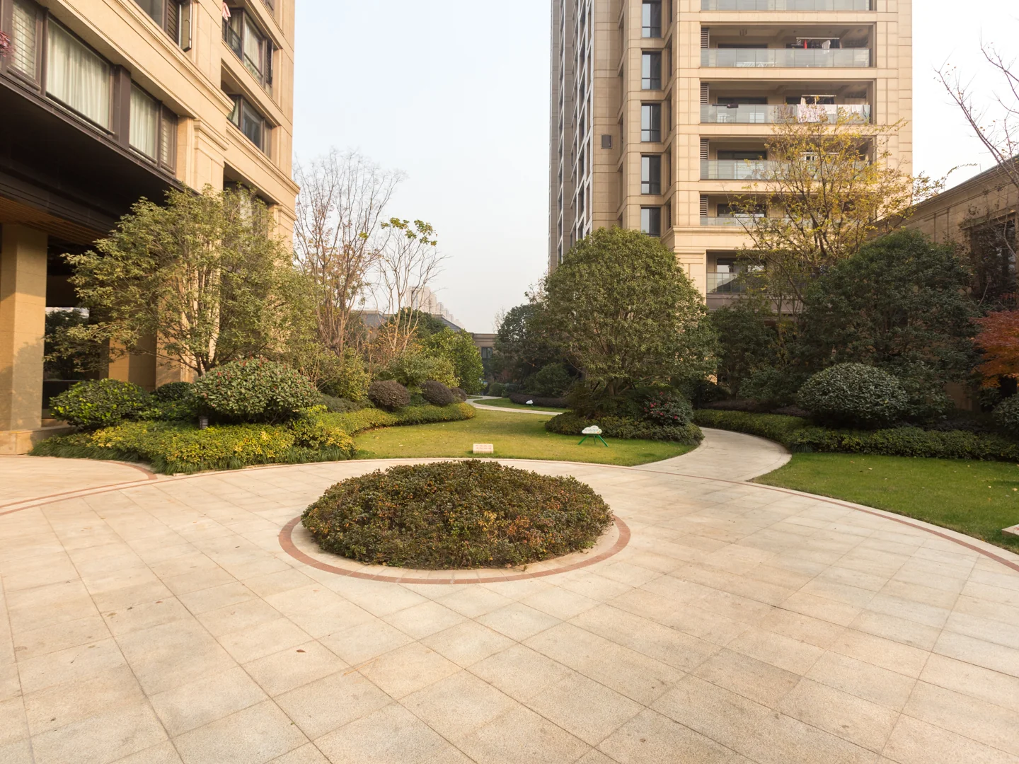 Green town - Photo 3