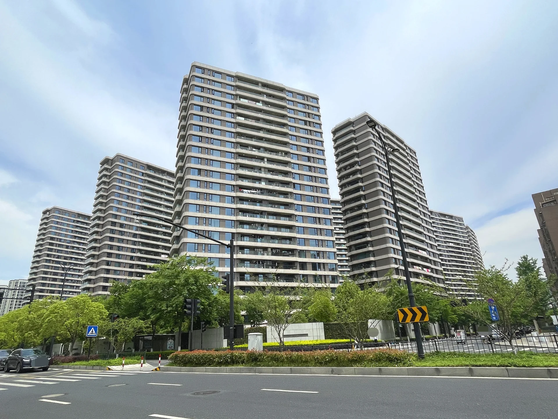 Metropolis Forest - Photo 2