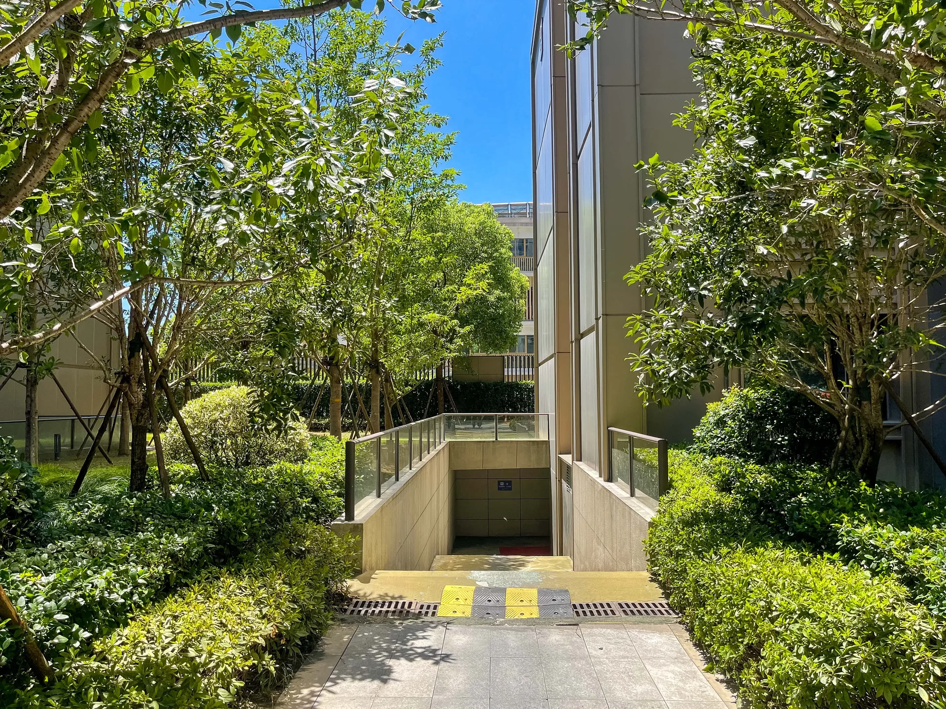 Shore Haven Manor - Photo 15