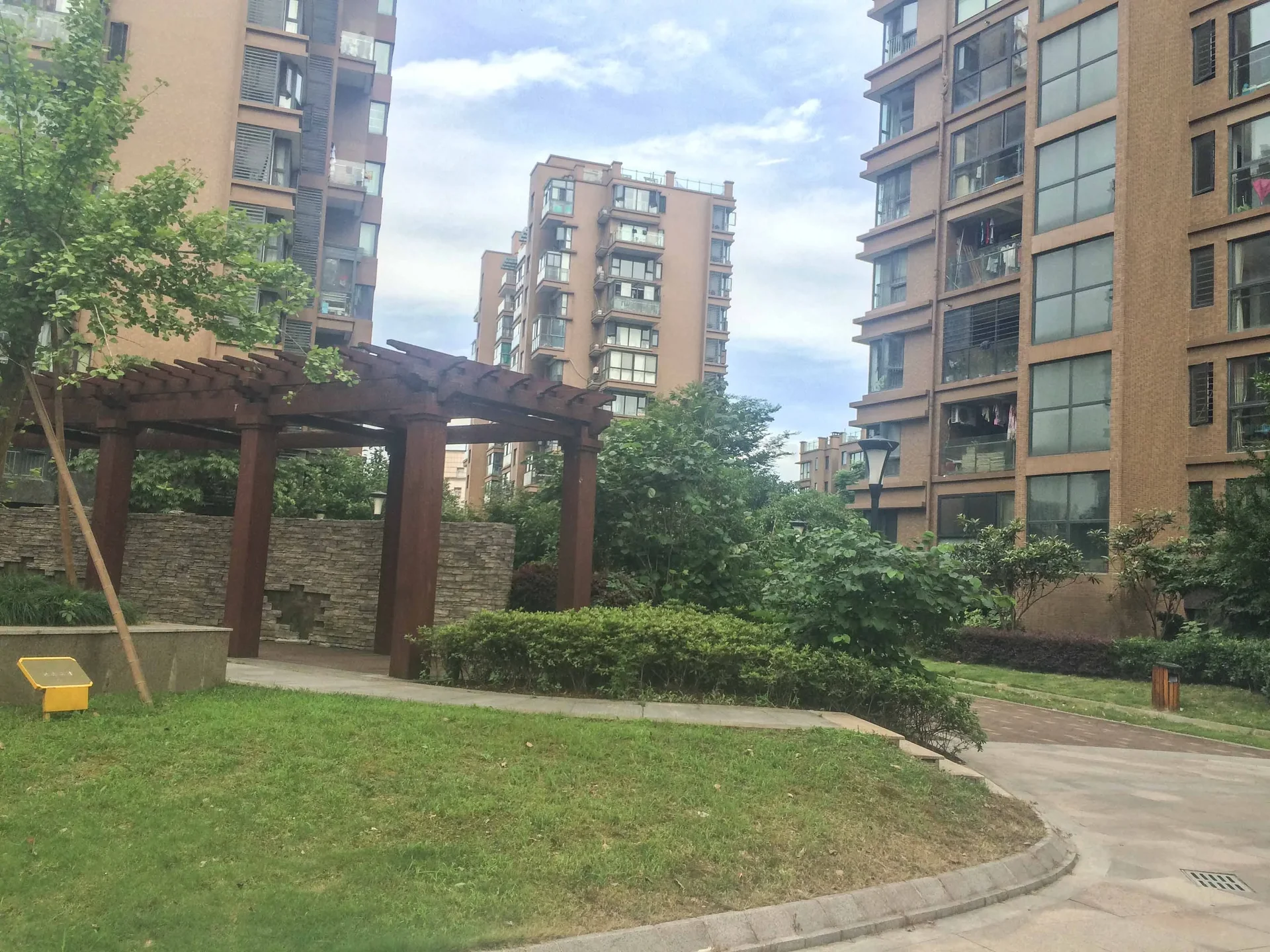 Cloud Mansion Linked Garden - Photo 14