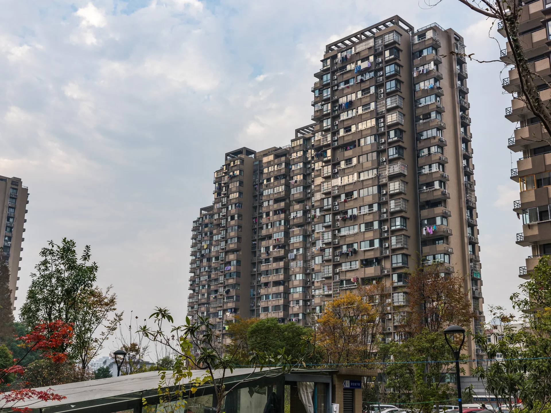 Riverview Garden No.1 - Photo 8