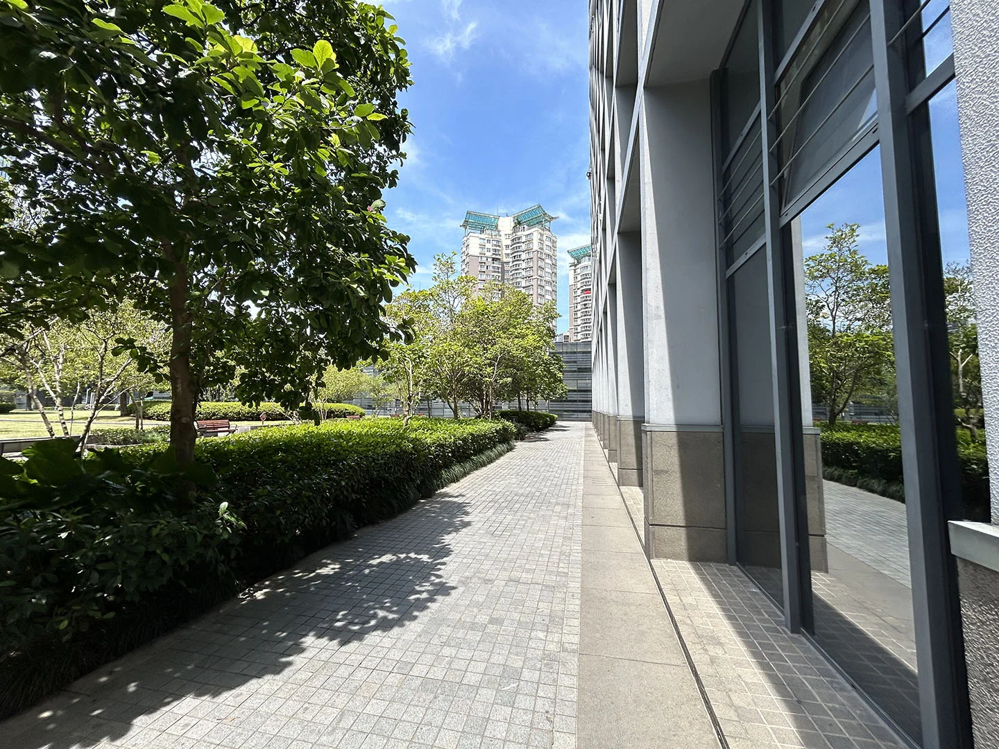 Beyond City - Photo 20