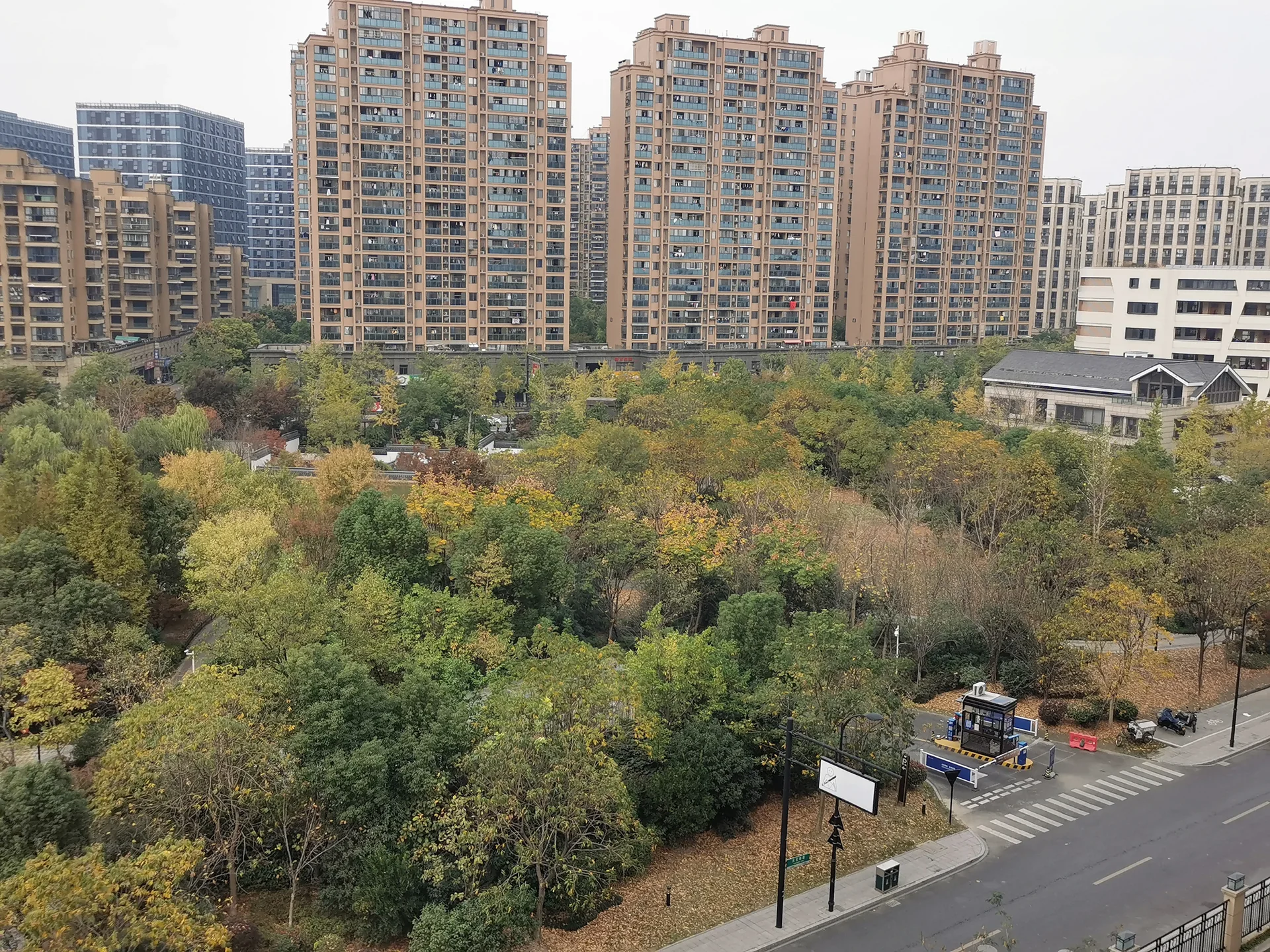 Ganglong City - Photo 6