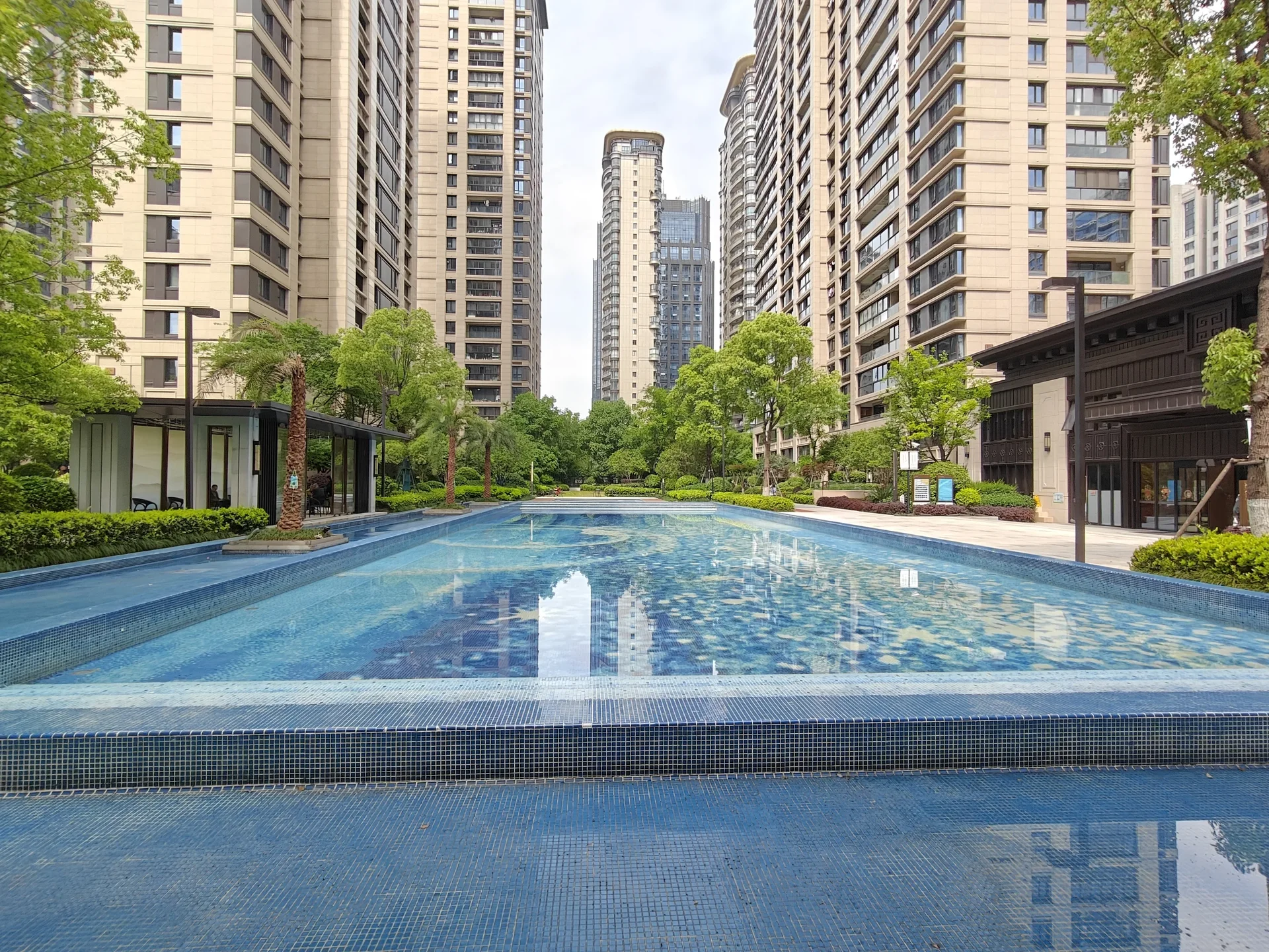 Grand Glory Mansion - Photo 4