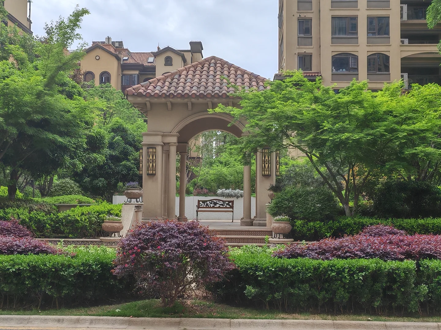 Xihu International City - Photo 2