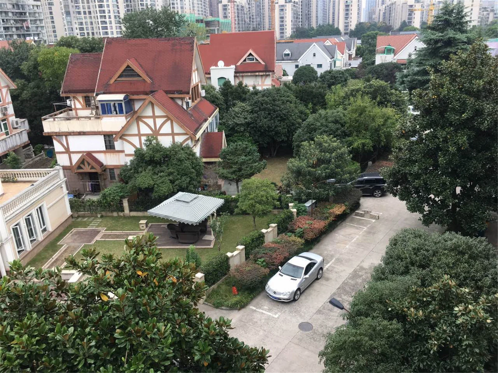 Zhijiang Garden - Photo 10