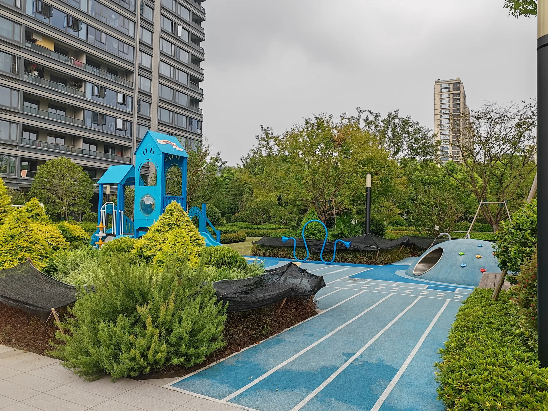 Olin Grace Mansion - Photo 5