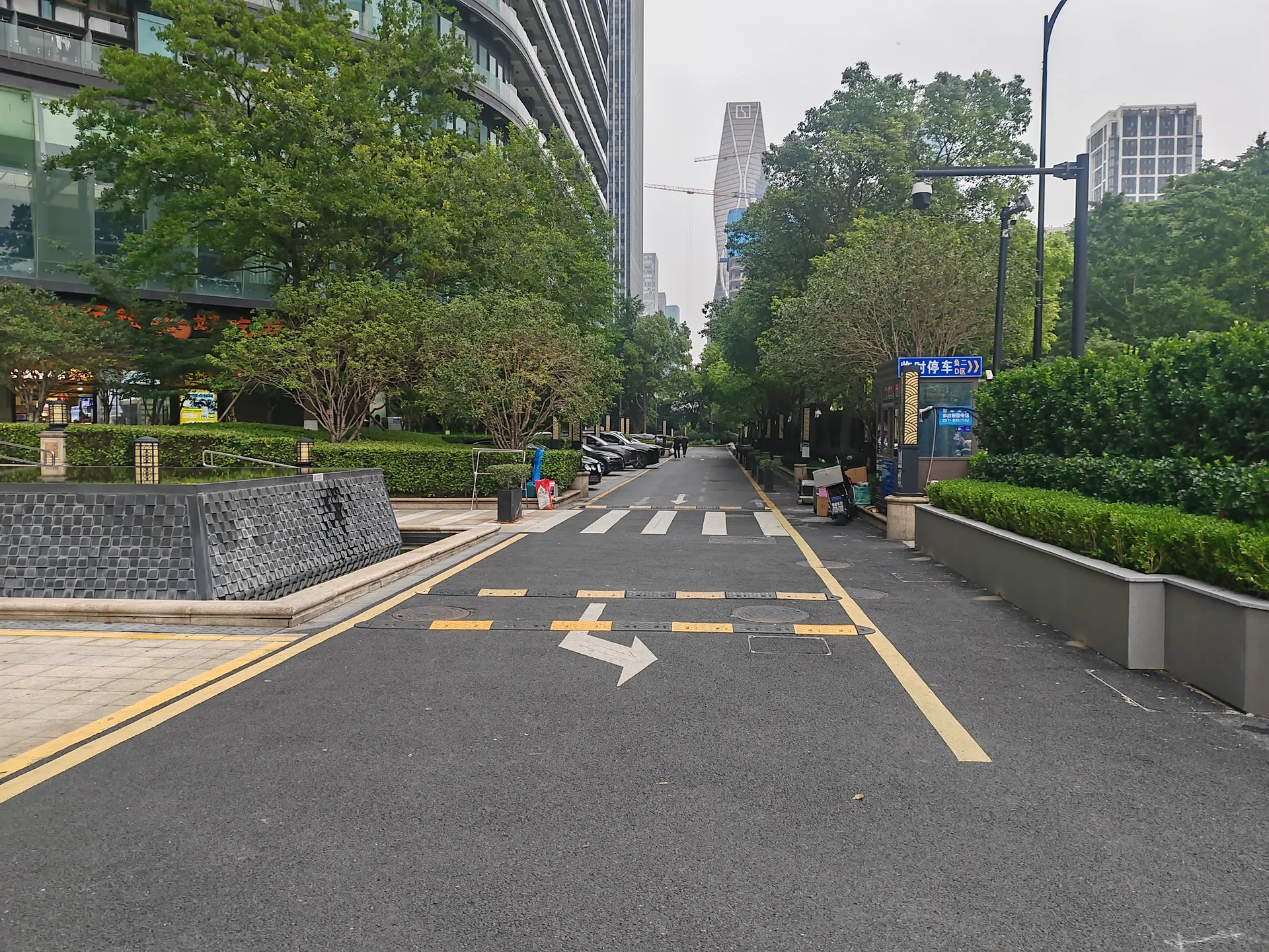 Regent International  - Photo 8