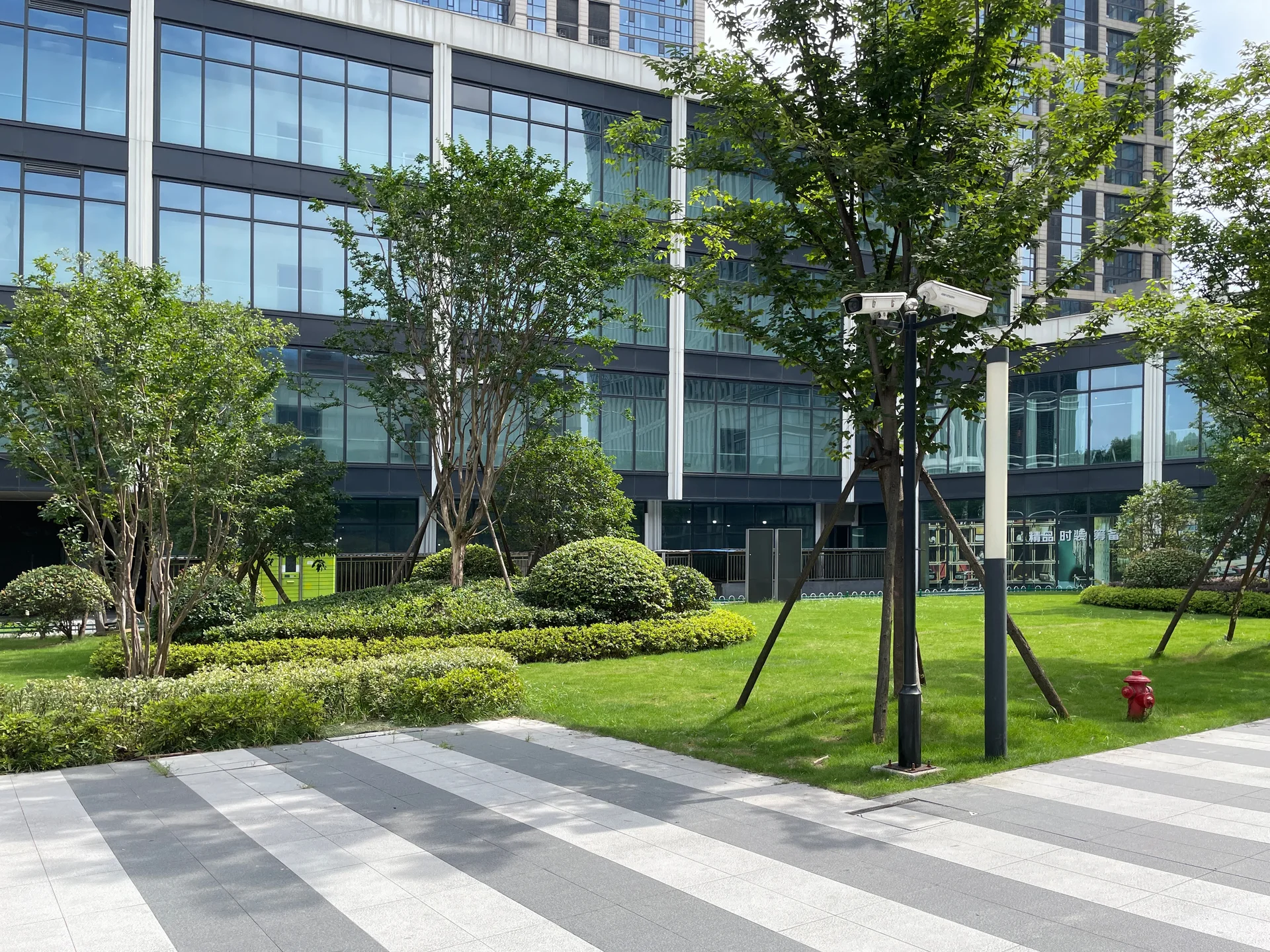 Greenland Business Center - Photo 4