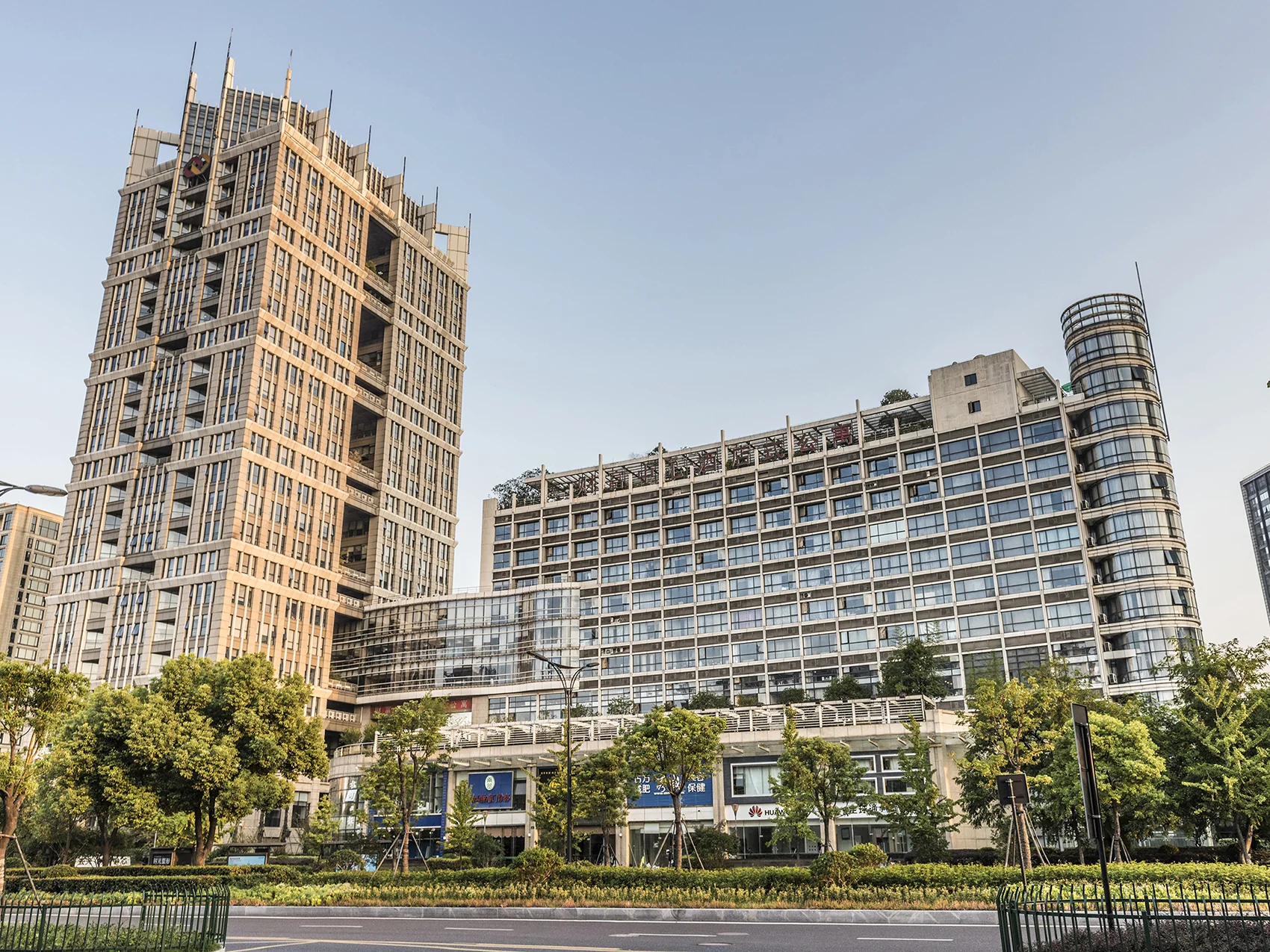 Aoti International Village - Photo 1