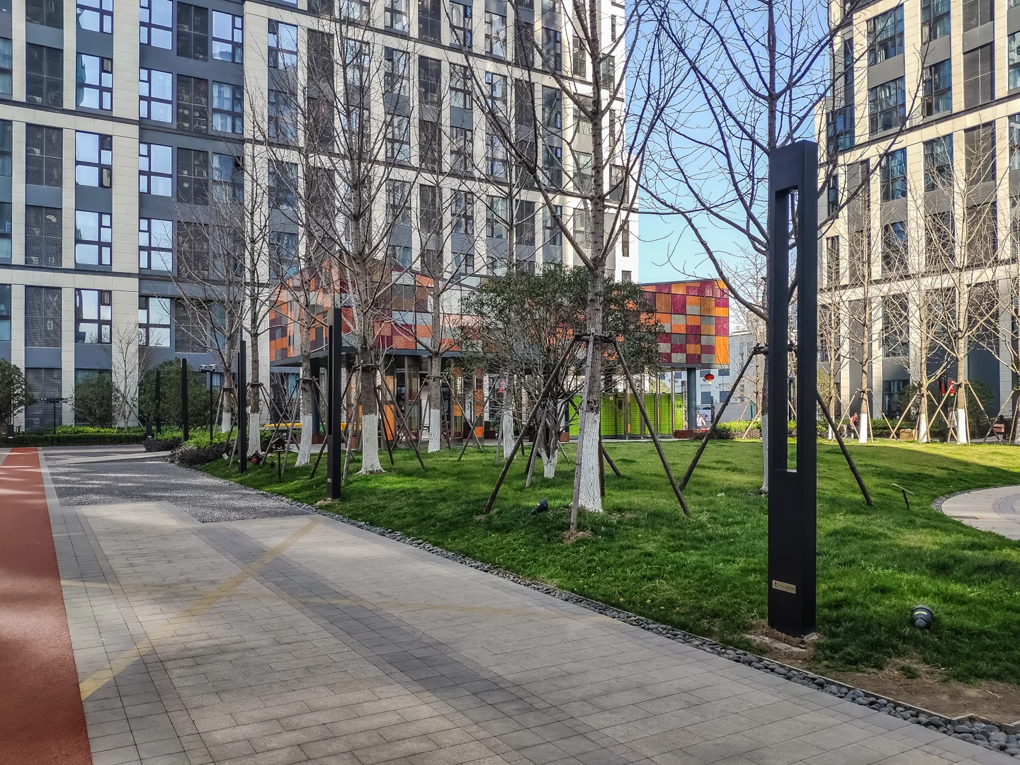 Spruce Manor - Photo 5