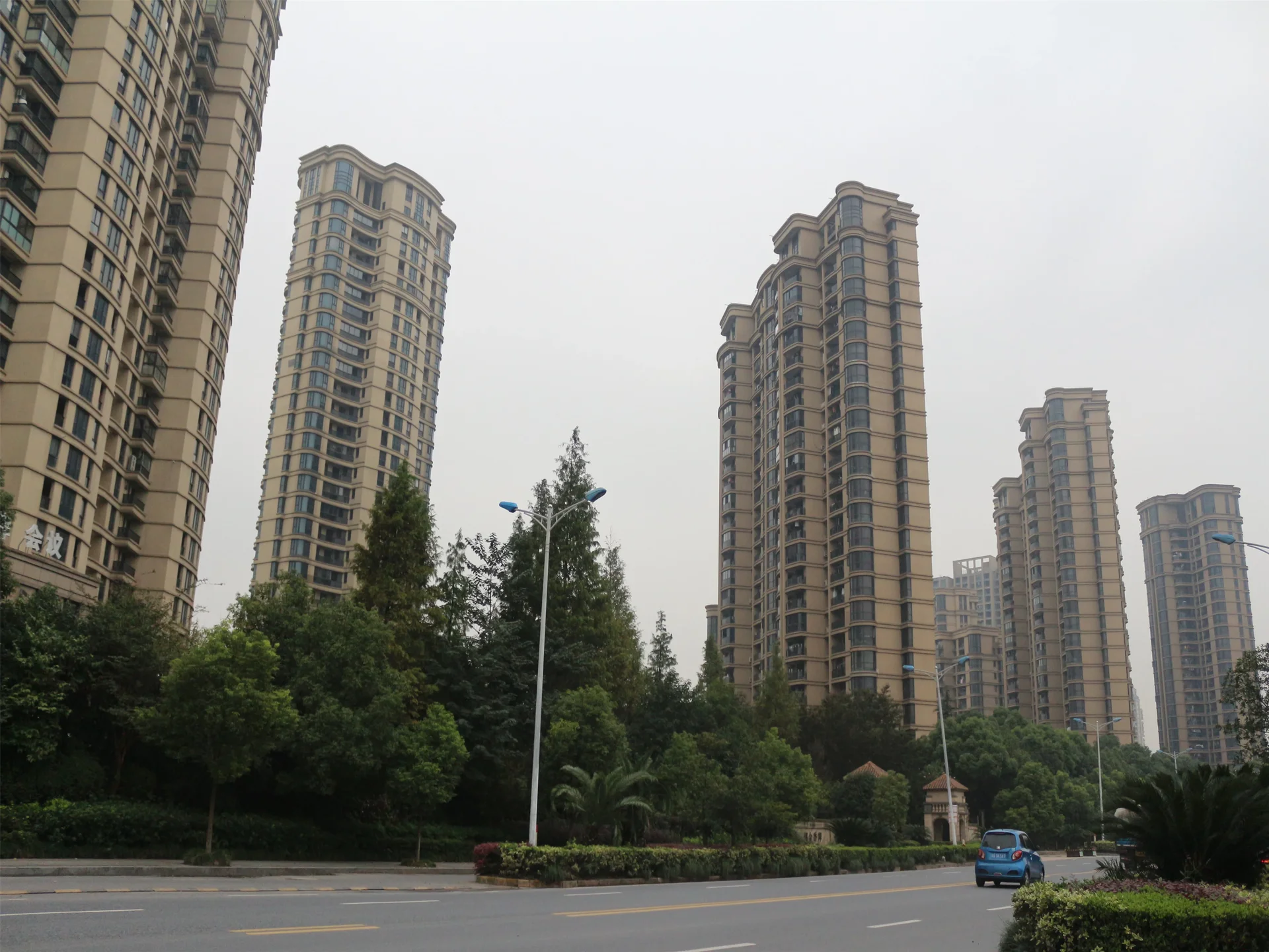 Tulip Shore - Photo 2