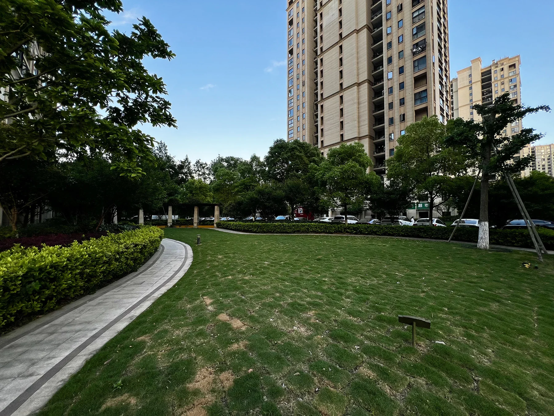 Riverside Glow Residence - Photo 5