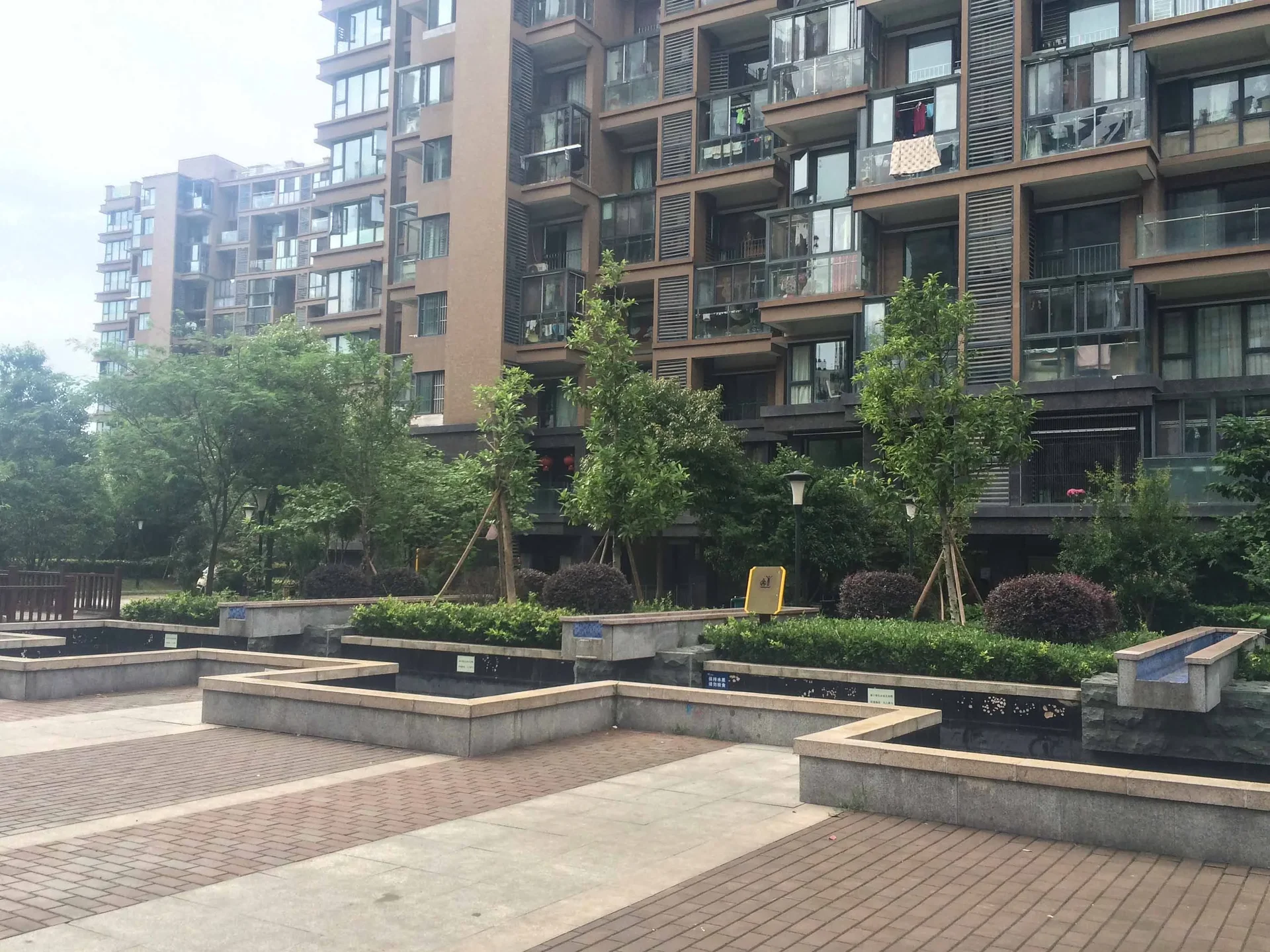 Cloud Mansion Linked Garden - Photo 5