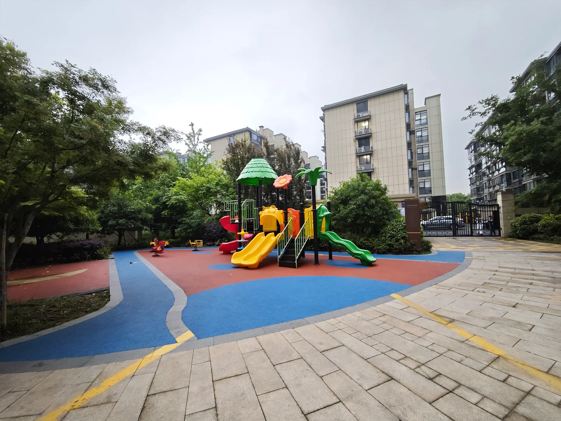 Triumph Coast Mansion - Photo 6