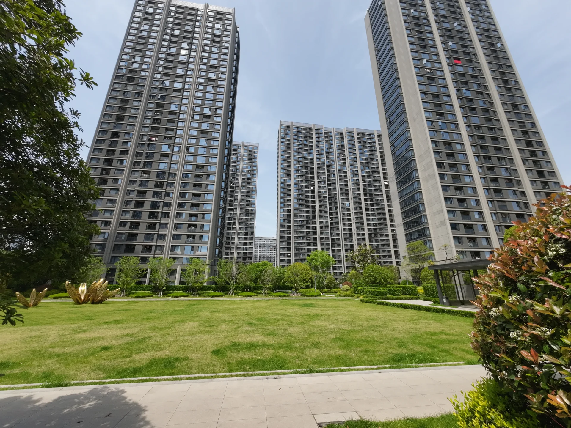 Yue Hong Bay  - Photo 2