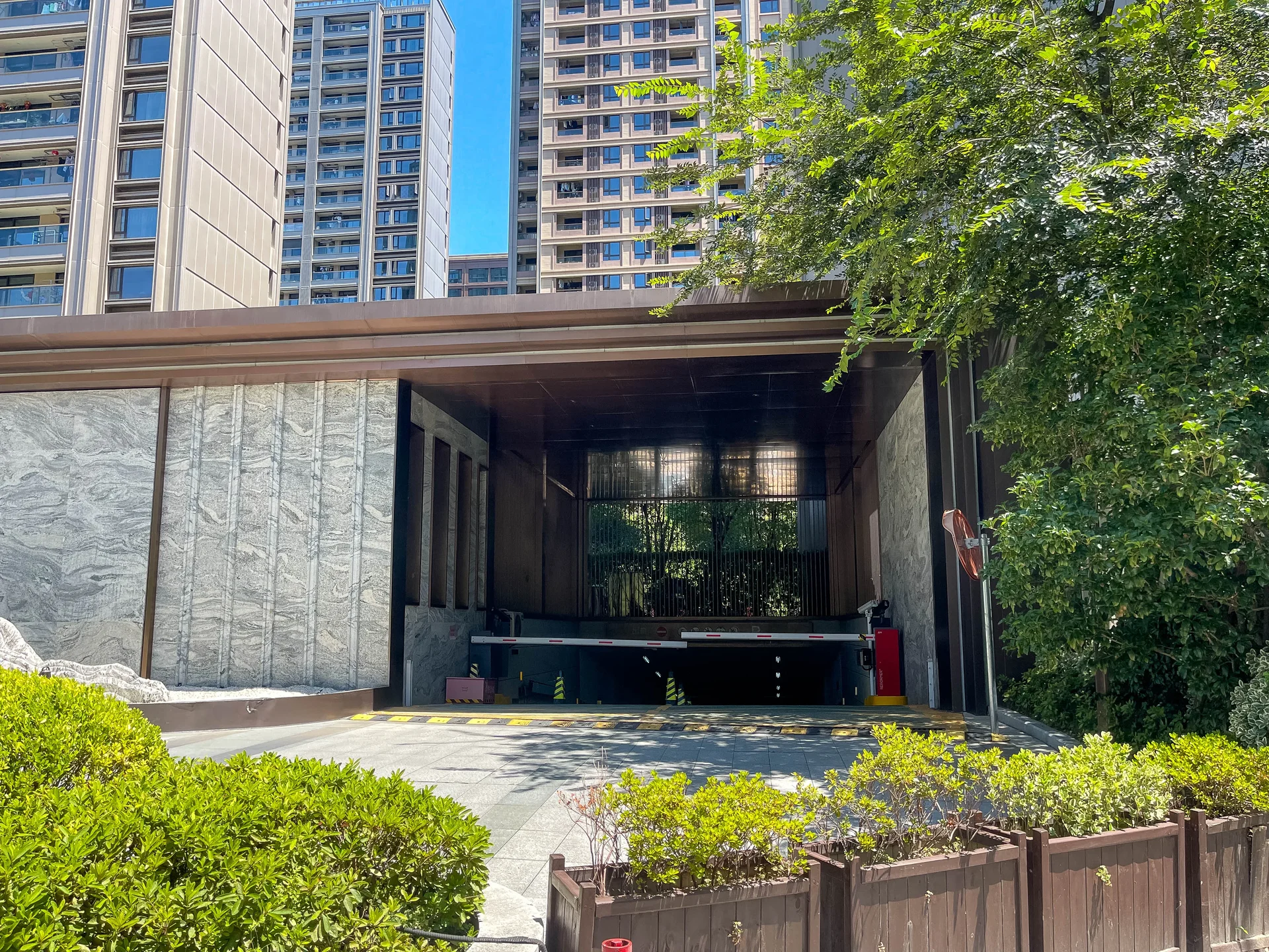 Shore Haven Manor - Photo 16