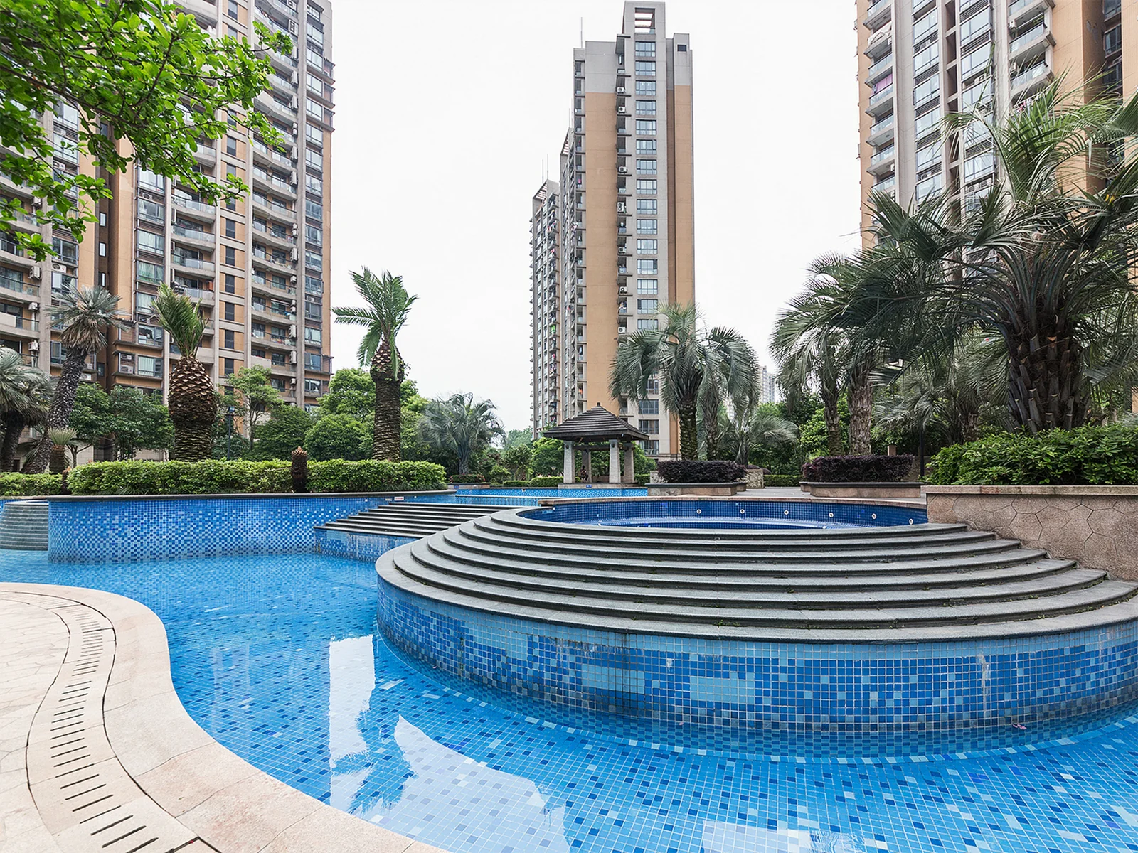 Golden Homes - Photo 23