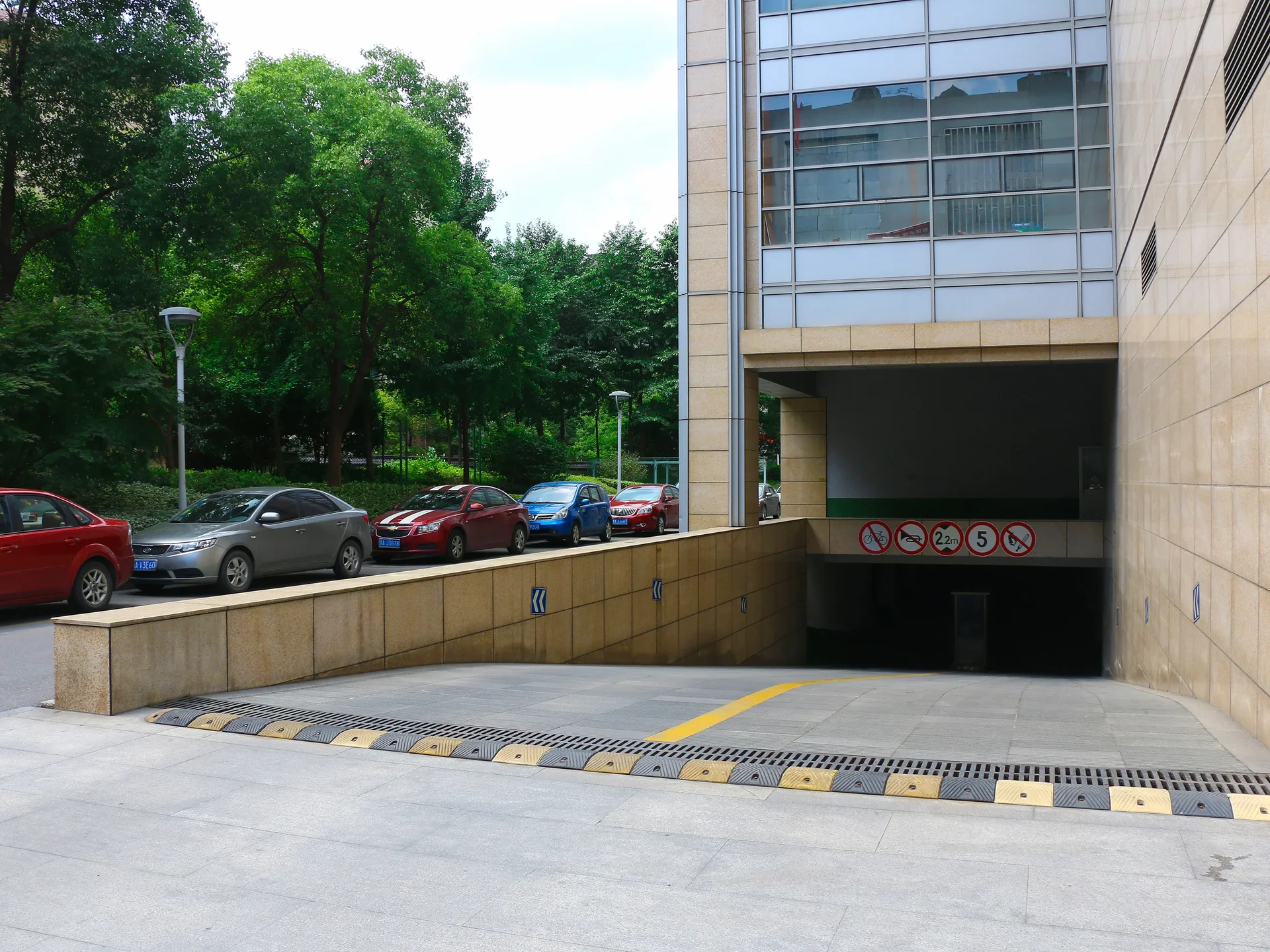 New Town Plaza - Photo 10