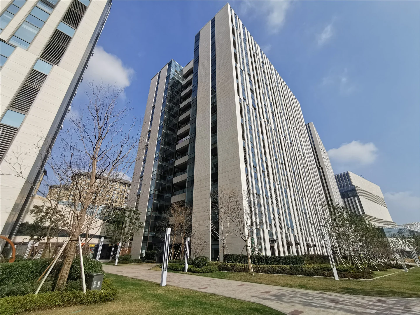 华策中心 - Photo 2