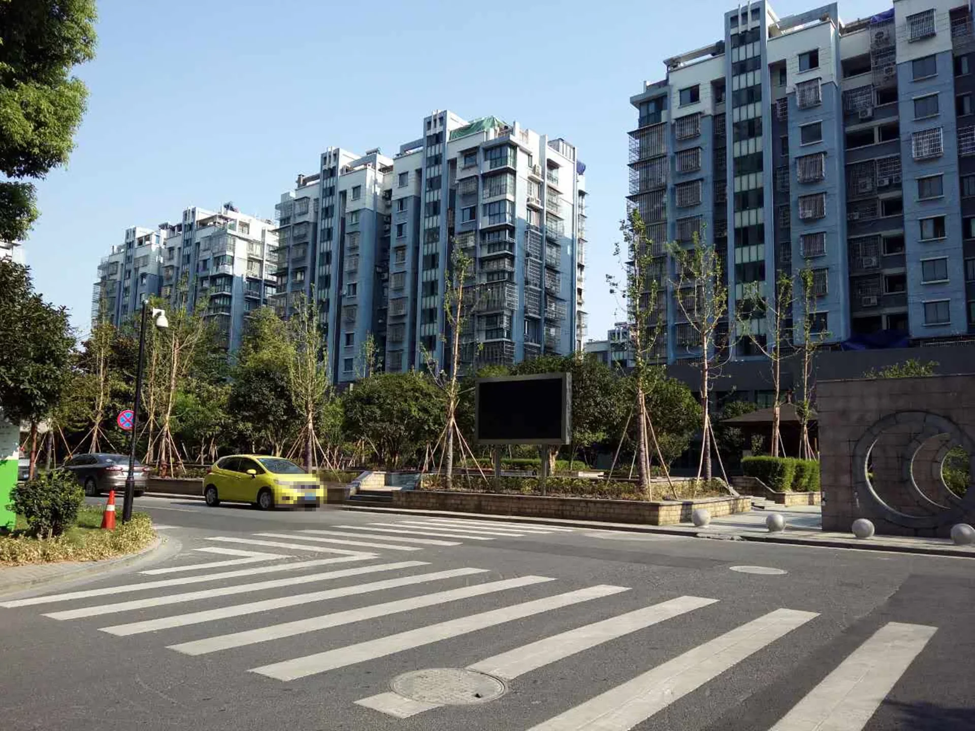 YC South Garden - Photo 11