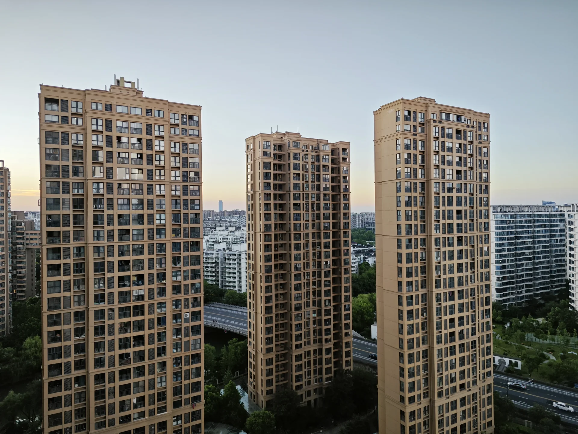 Dujing Apartment - Photo 5