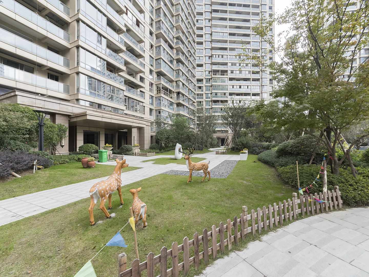 Shi Mao-WestLake - Photo 8