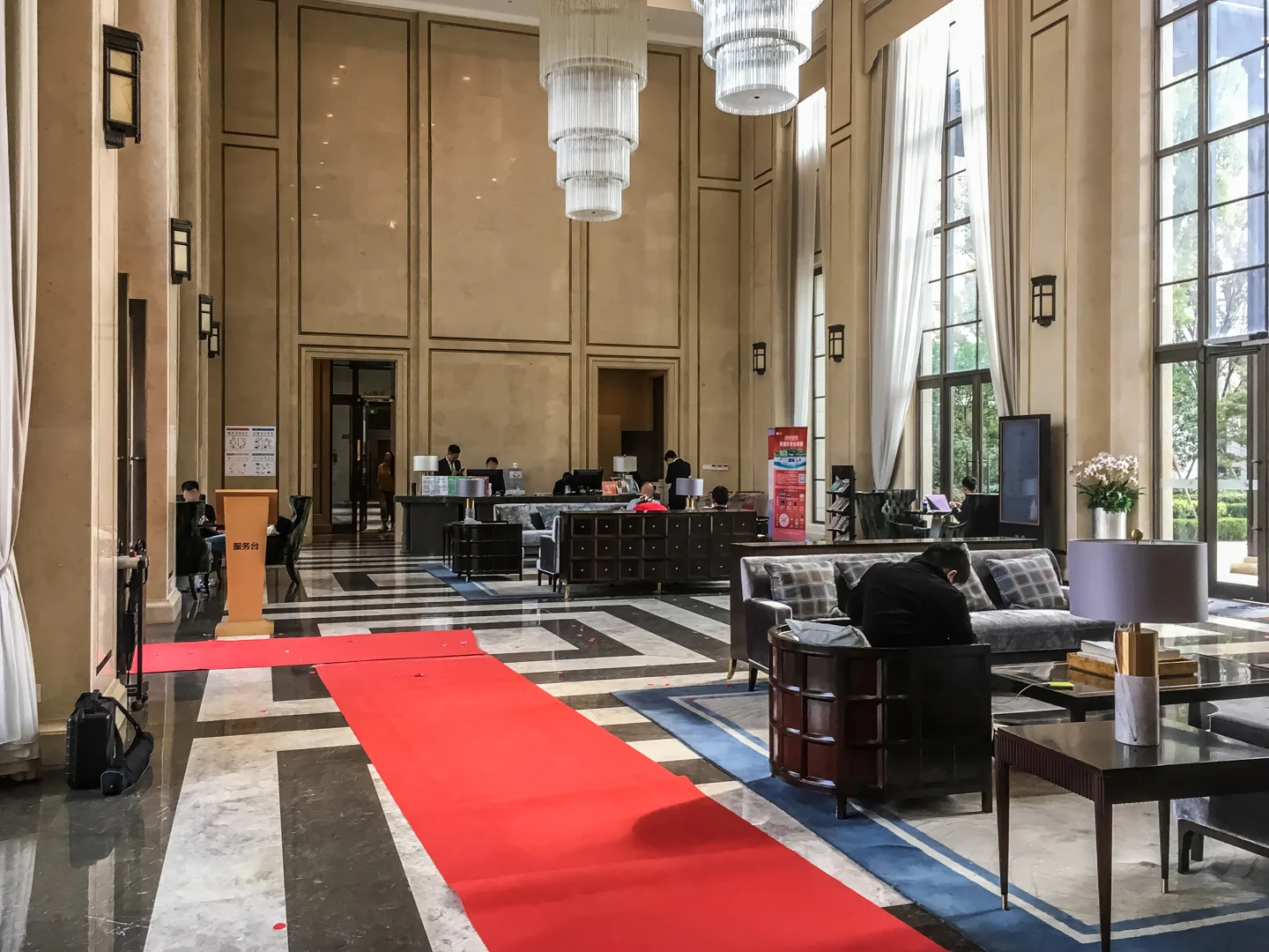 Metropolis - Photo 10