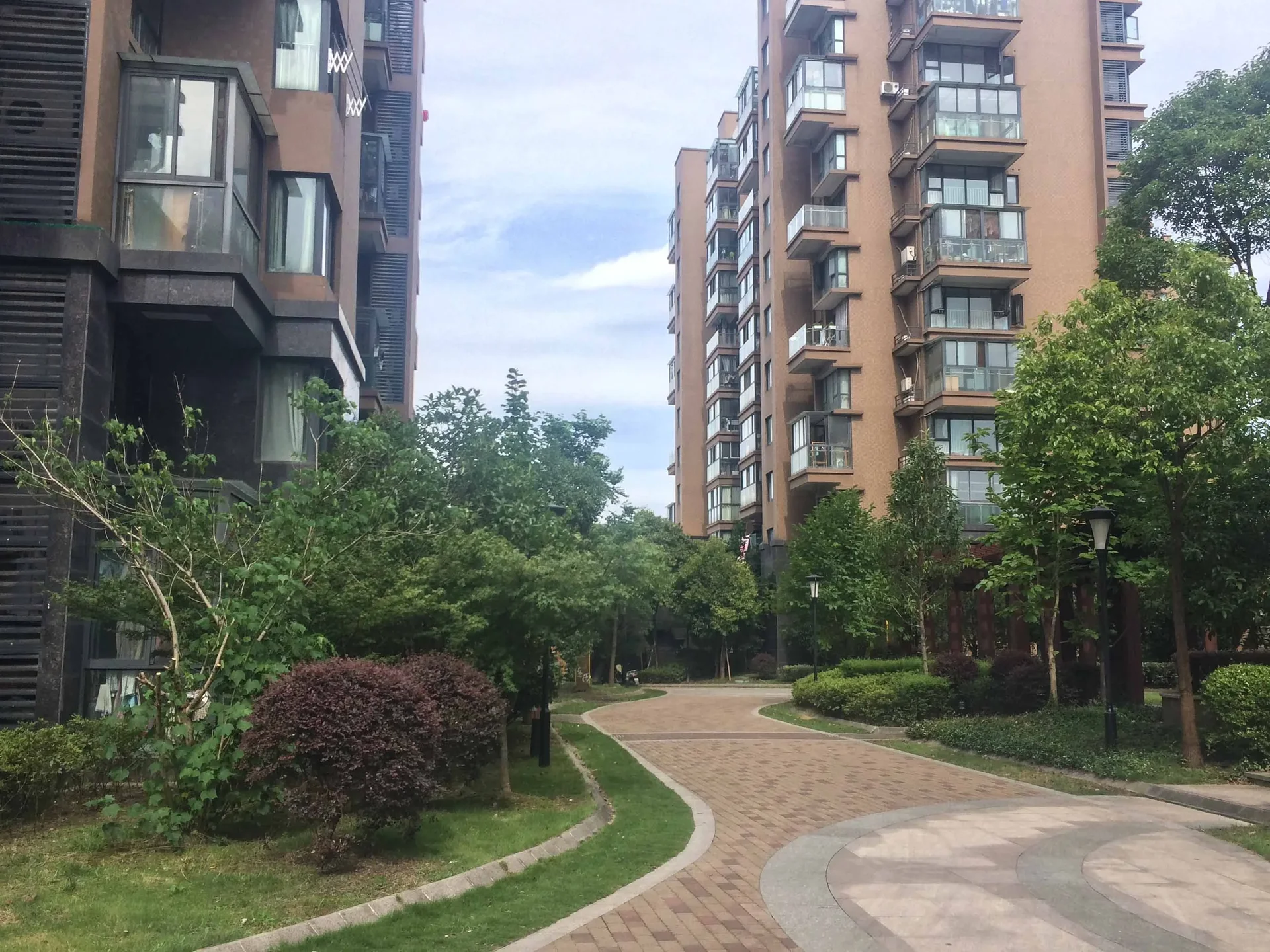 Cloud Mansion Linked Garden - Photo 3