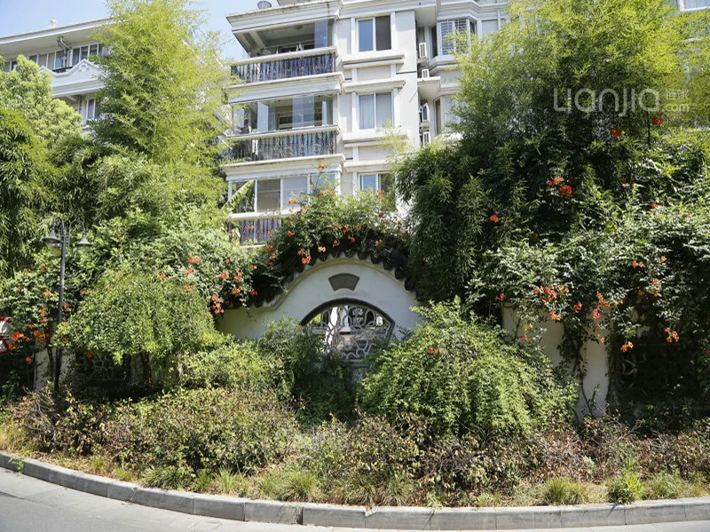 Eden View Garden - Photo 22