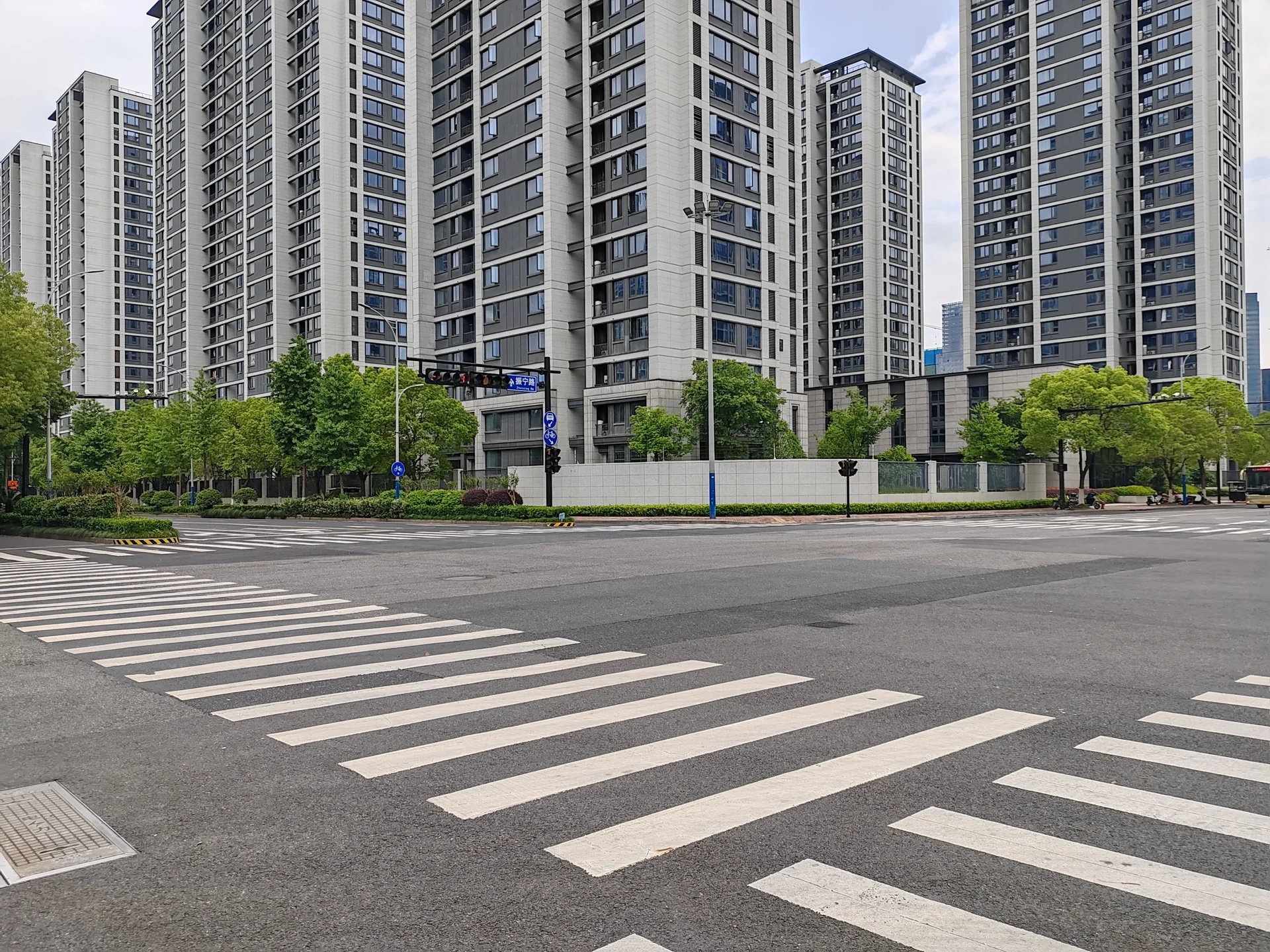 Thrive Manor - Photo 1