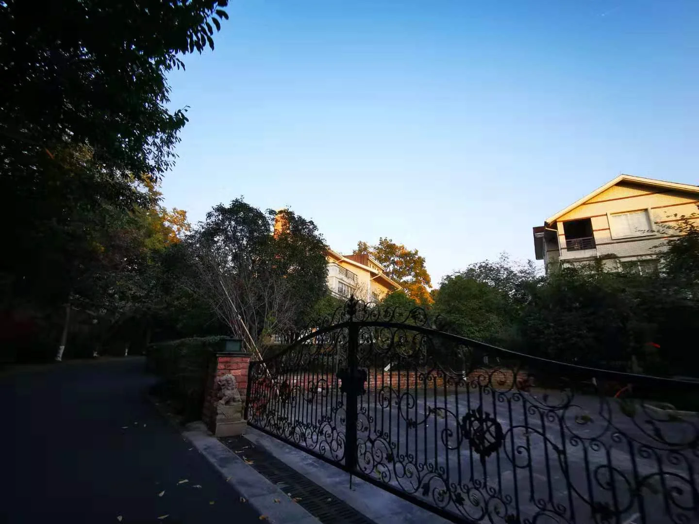 The Moon Bay - Photo 10