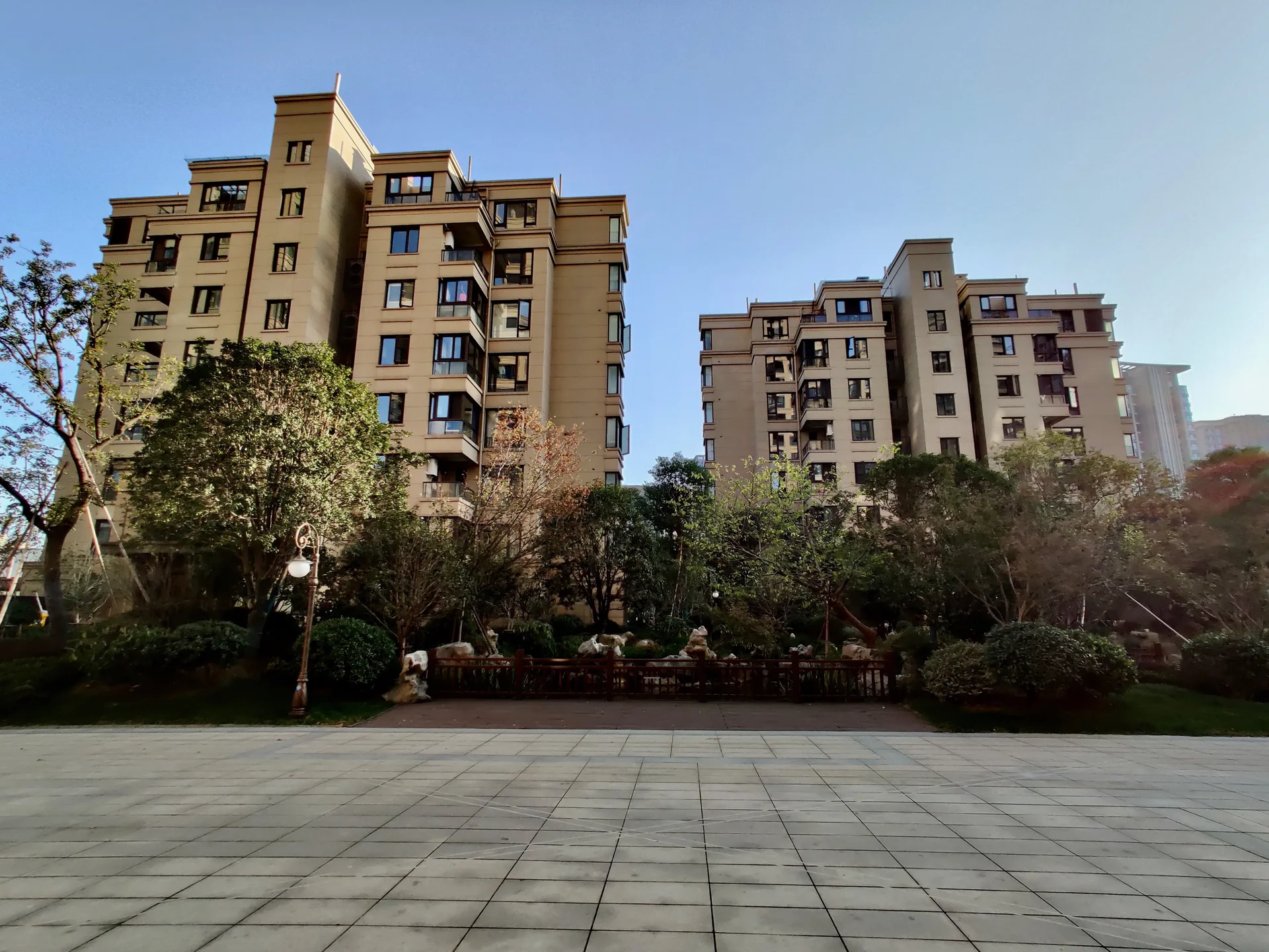 West River Moon - Photo 3