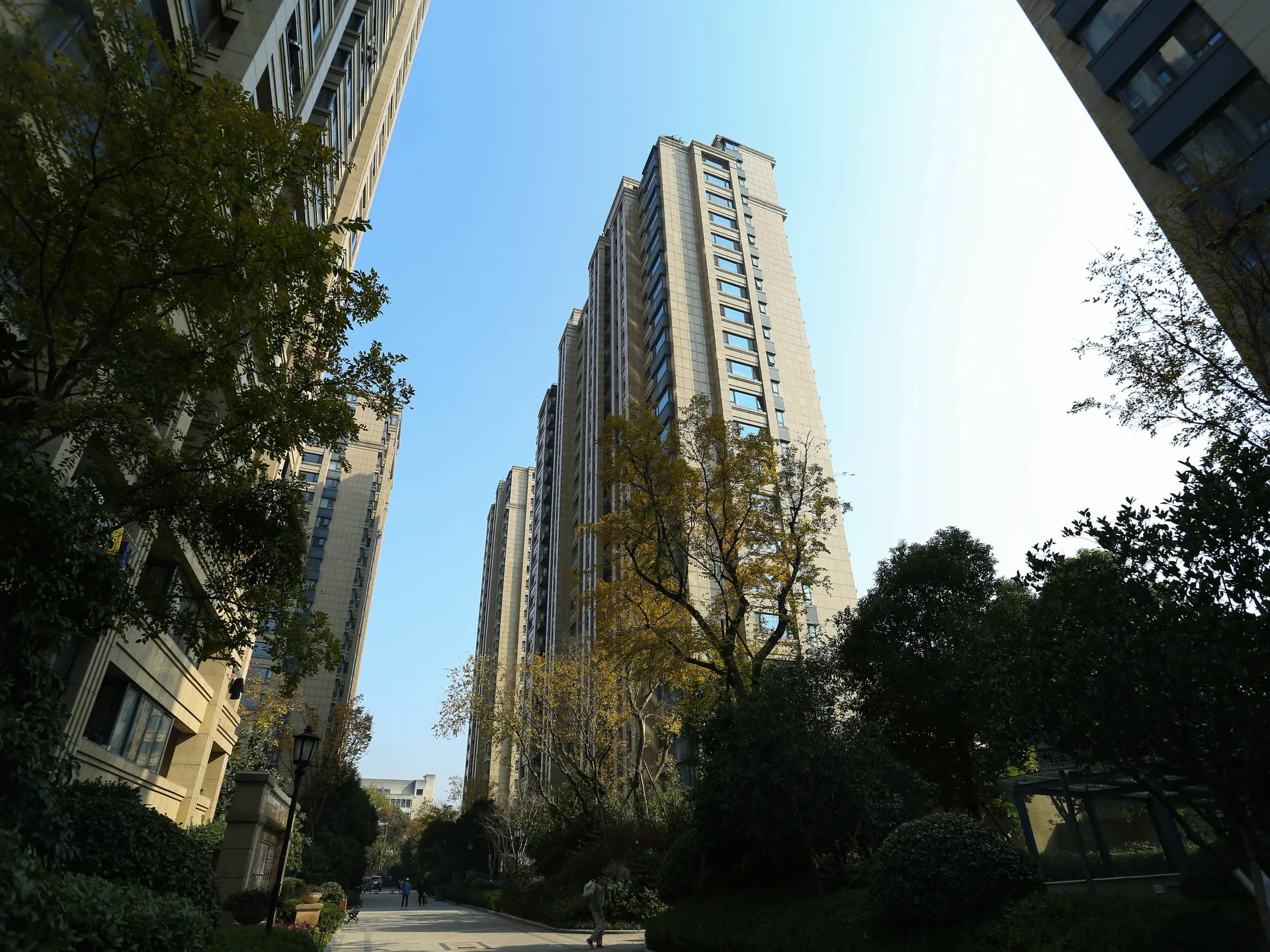 Secluded Residence - Photo 8