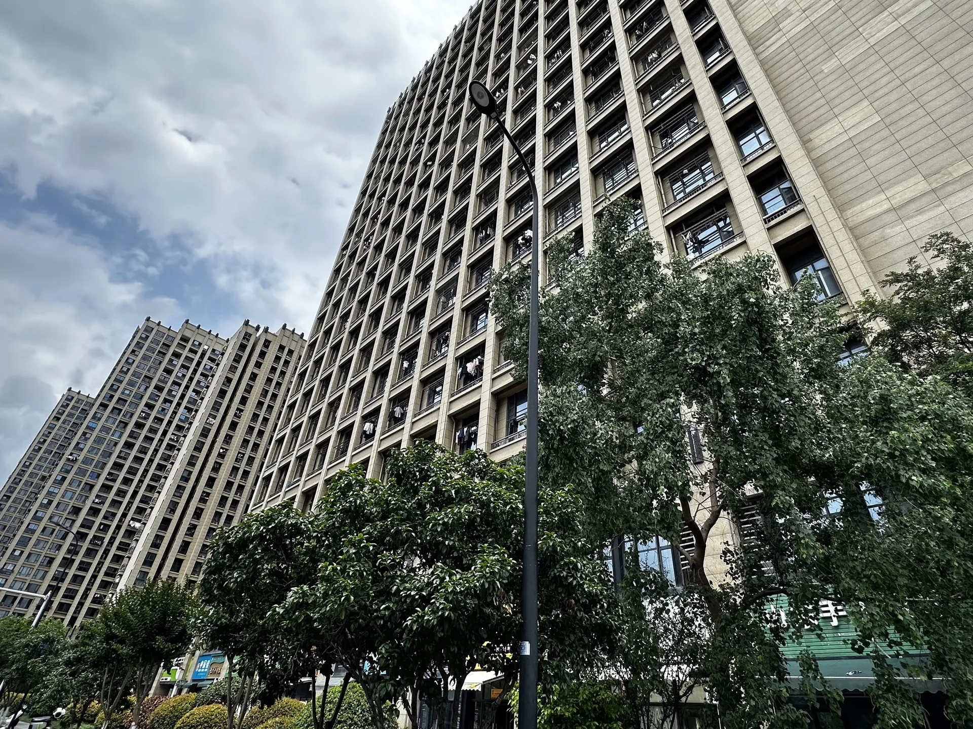 Brocade Linglong Mansion - Photo 2